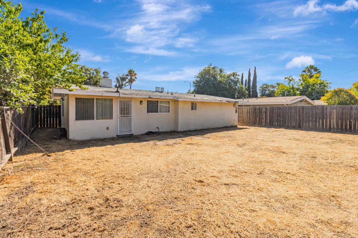 Detail Gallery Image 27 of 30 For 1635 S King Rd, San Jose,  CA 95122 - 3 Beds | 2 Baths