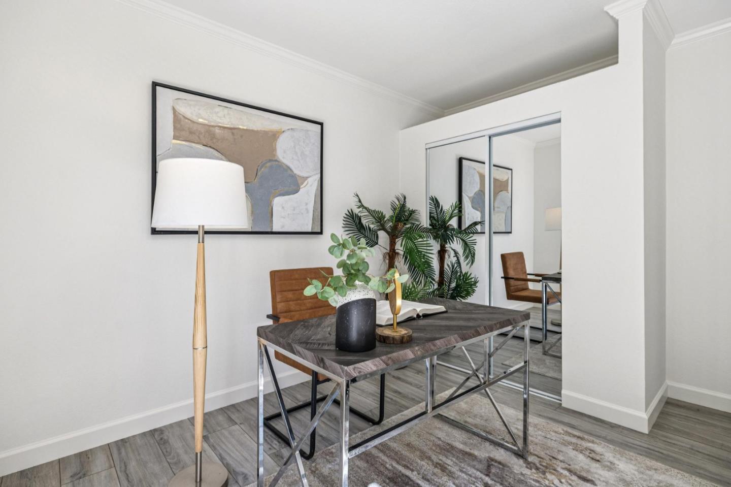 Detail Gallery Image 17 of 41 For 823 31st Ave, San Mateo,  CA 94403 - 7 Beds | 3/1 Baths