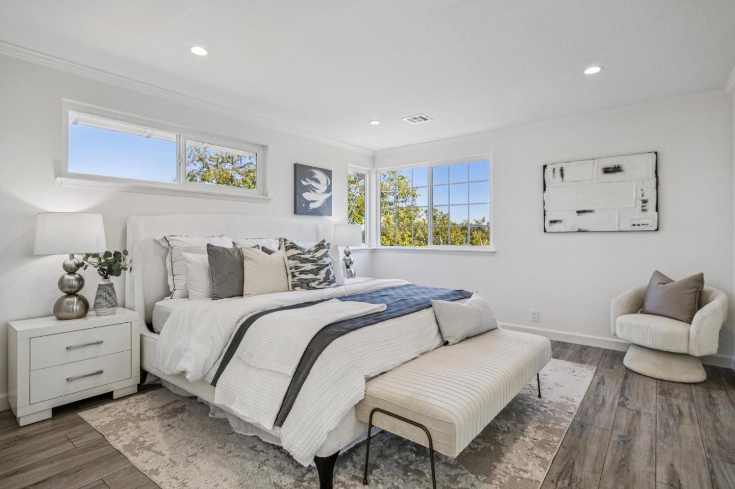 Detail Gallery Image 18 of 41 For 823 31st Ave, San Mateo,  CA 94403 - 7 Beds | 3/1 Baths