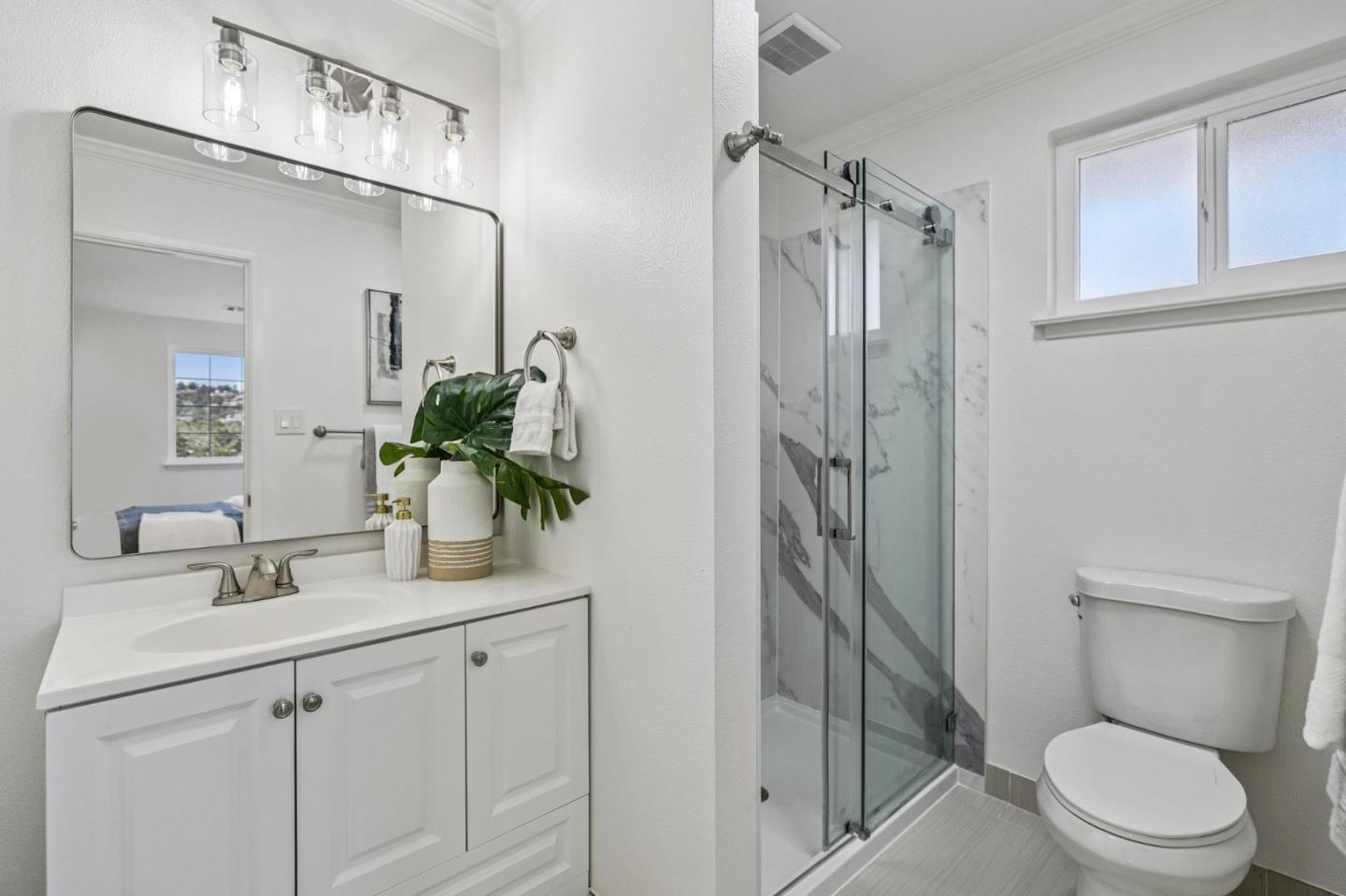 Detail Gallery Image 21 of 41 For 823 31st Ave, San Mateo,  CA 94403 - 7 Beds | 3/1 Baths
