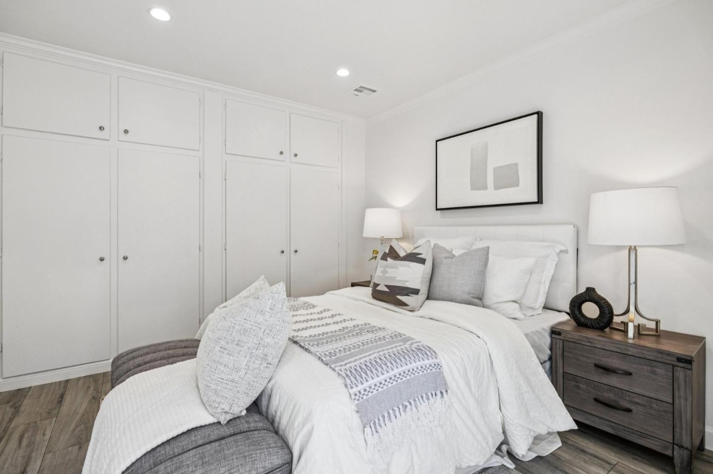 Detail Gallery Image 32 of 41 For 823 31st Ave, San Mateo,  CA 94403 - 7 Beds | 3/1 Baths