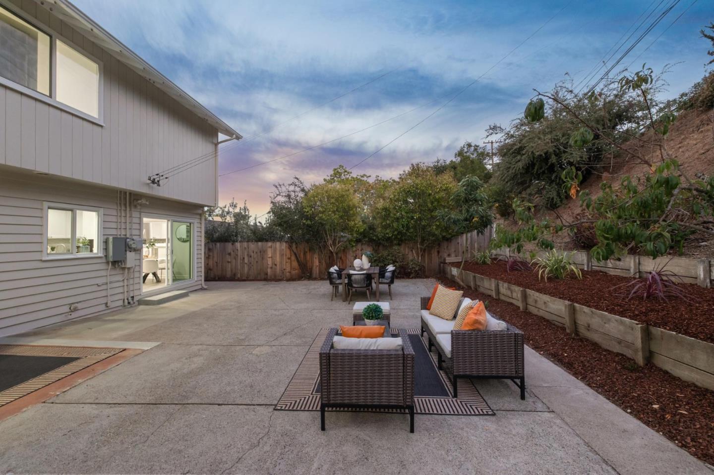 Detail Gallery Image 40 of 41 For 823 31st Ave, San Mateo,  CA 94403 - 7 Beds | 3/1 Baths