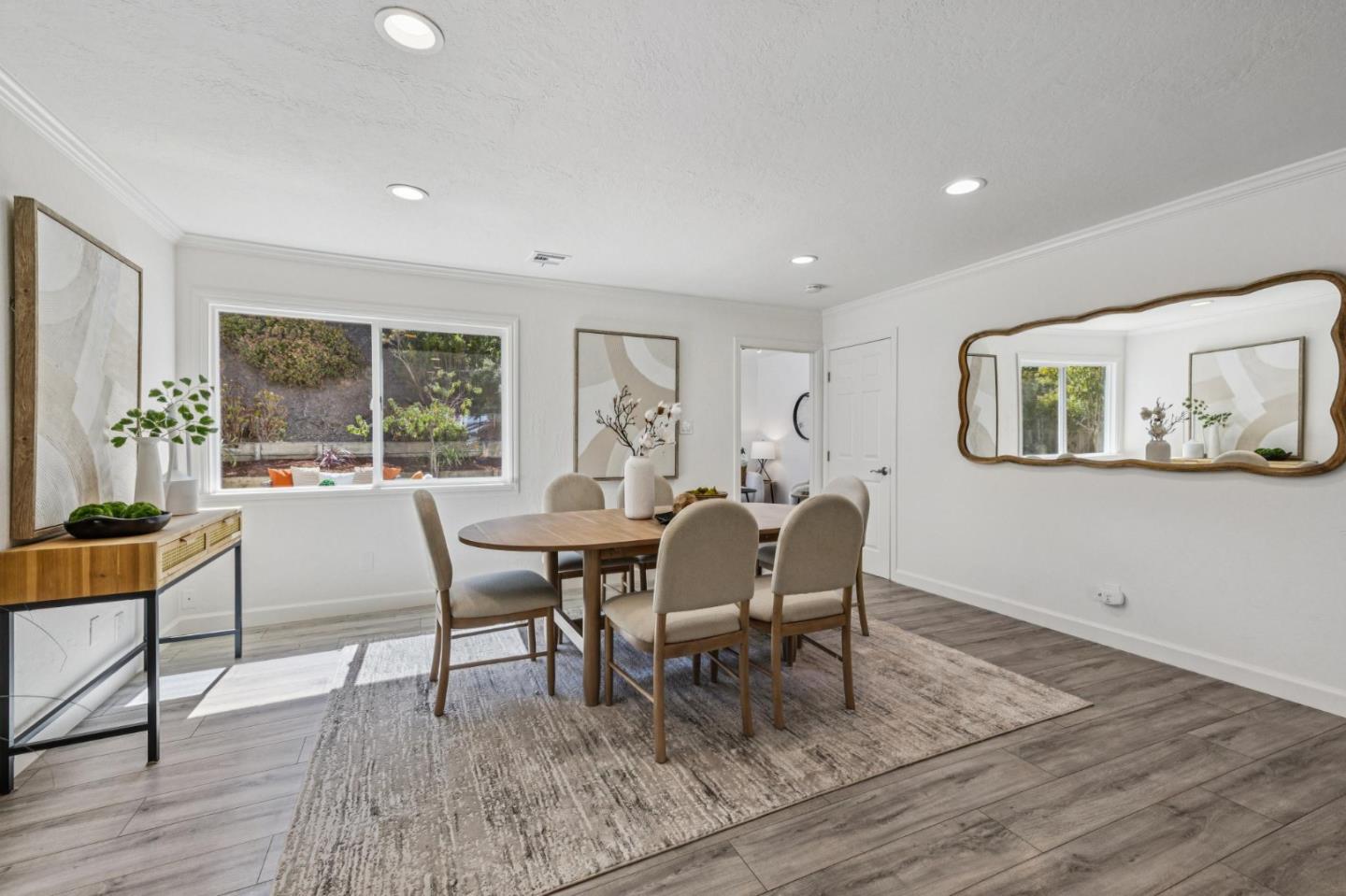 Detail Gallery Image 9 of 41 For 823 31st Ave, San Mateo,  CA 94403 - 7 Beds | 3/1 Baths
