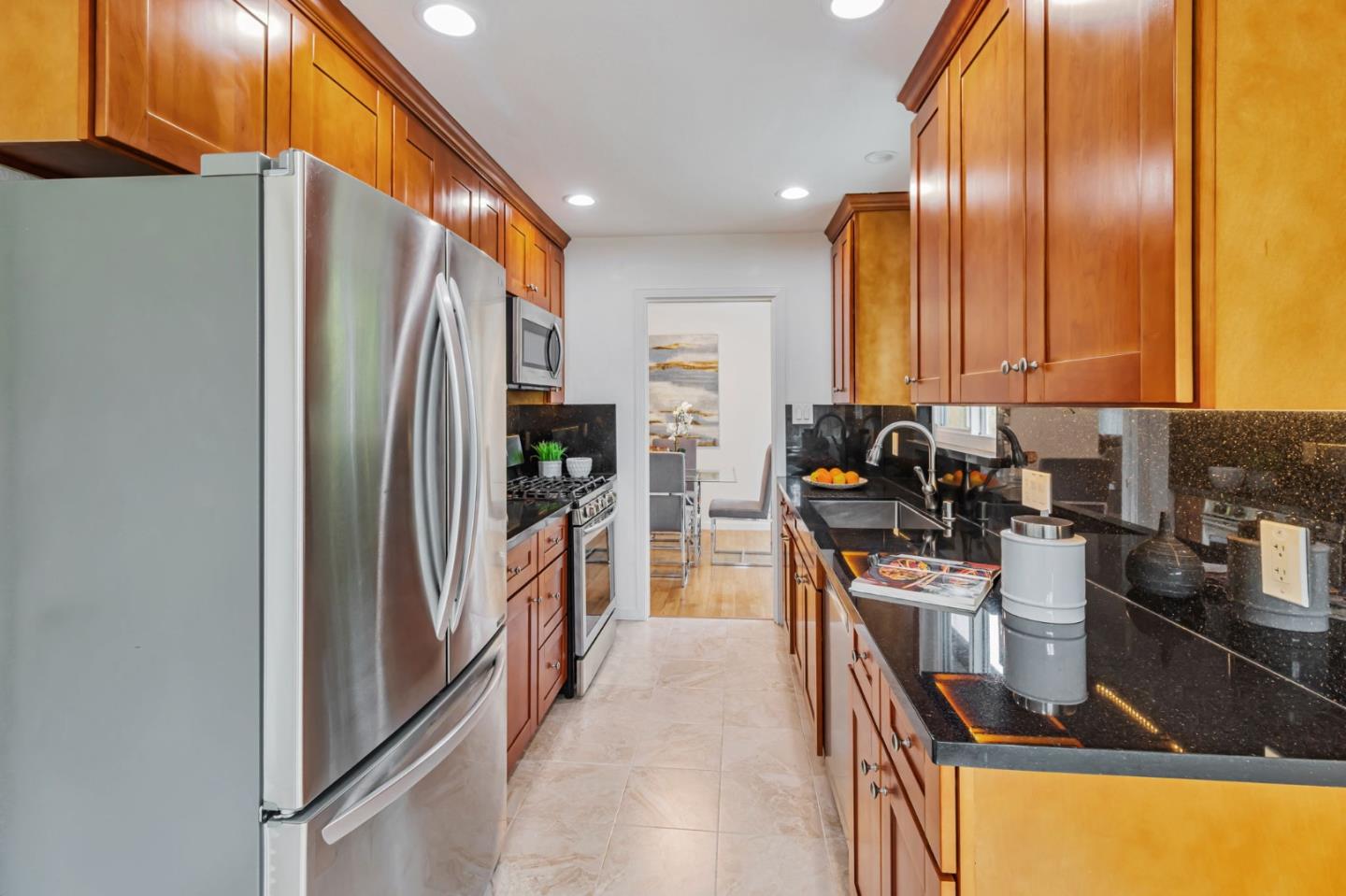 Detail Gallery Image 9 of 23 For 2361 Castro Pl, Santa Clara,  CA 95050 - 3 Beds | 1 Baths