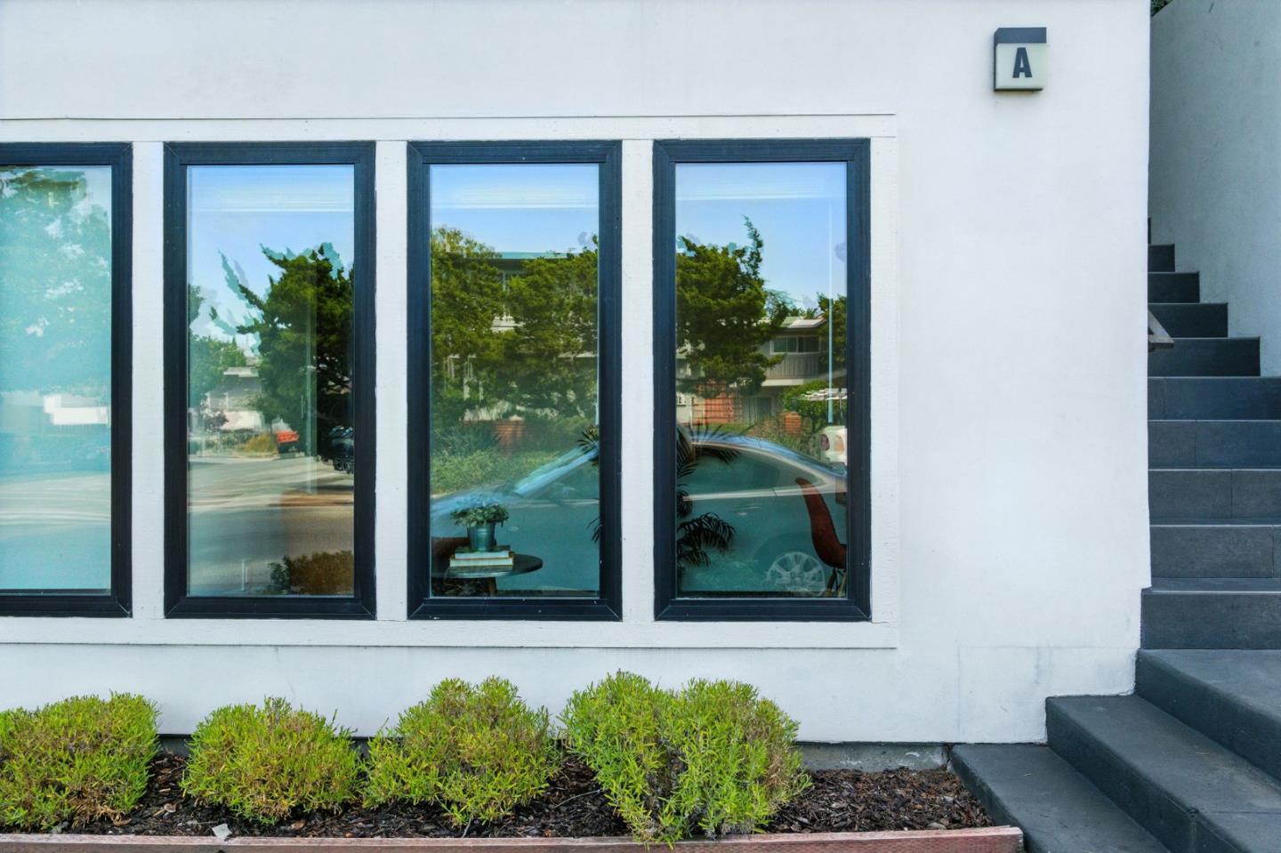 Detail Gallery Image 34 of 37 For 500 Walnut #B,  San Carlos,  CA 94070 - 2 Beds | 2/1 Baths