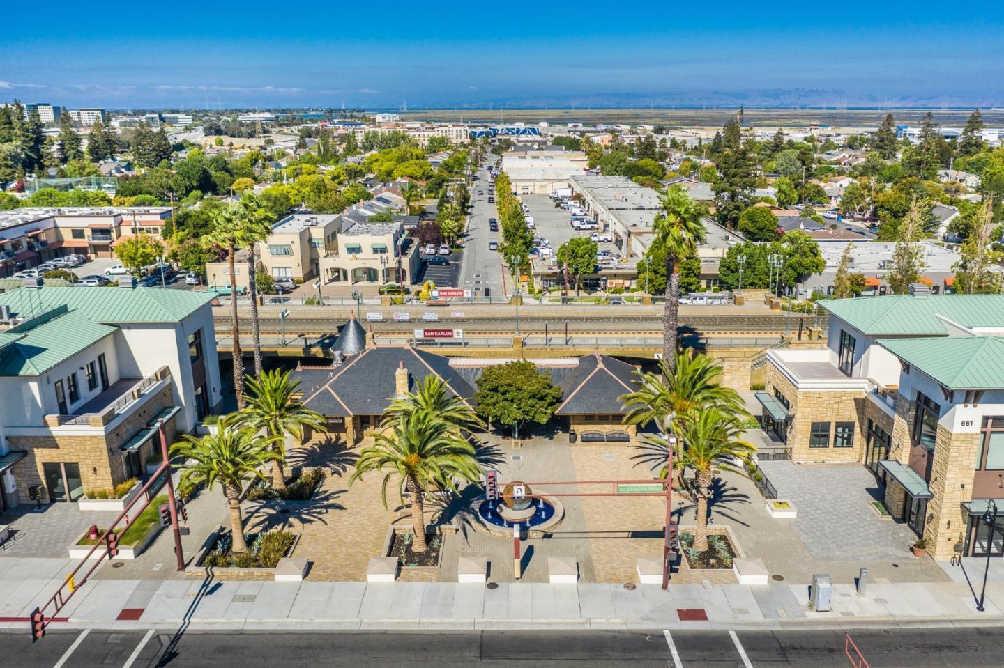 Detail Gallery Image 39 of 47 For 500 Walnut St #B,  San Carlos,  CA 94070 - 2 Beds | 2/1 Baths