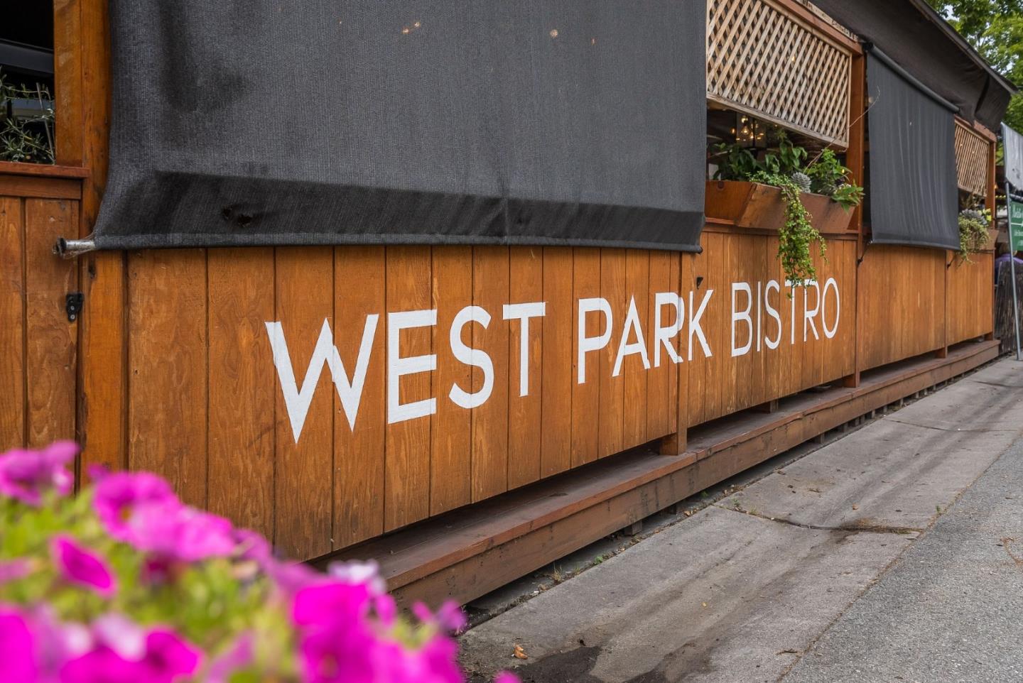 Detail Gallery Image 43 of 47 For 500 Walnut St #B,  San Carlos,  CA 94070 - 2 Beds | 2/1 Baths