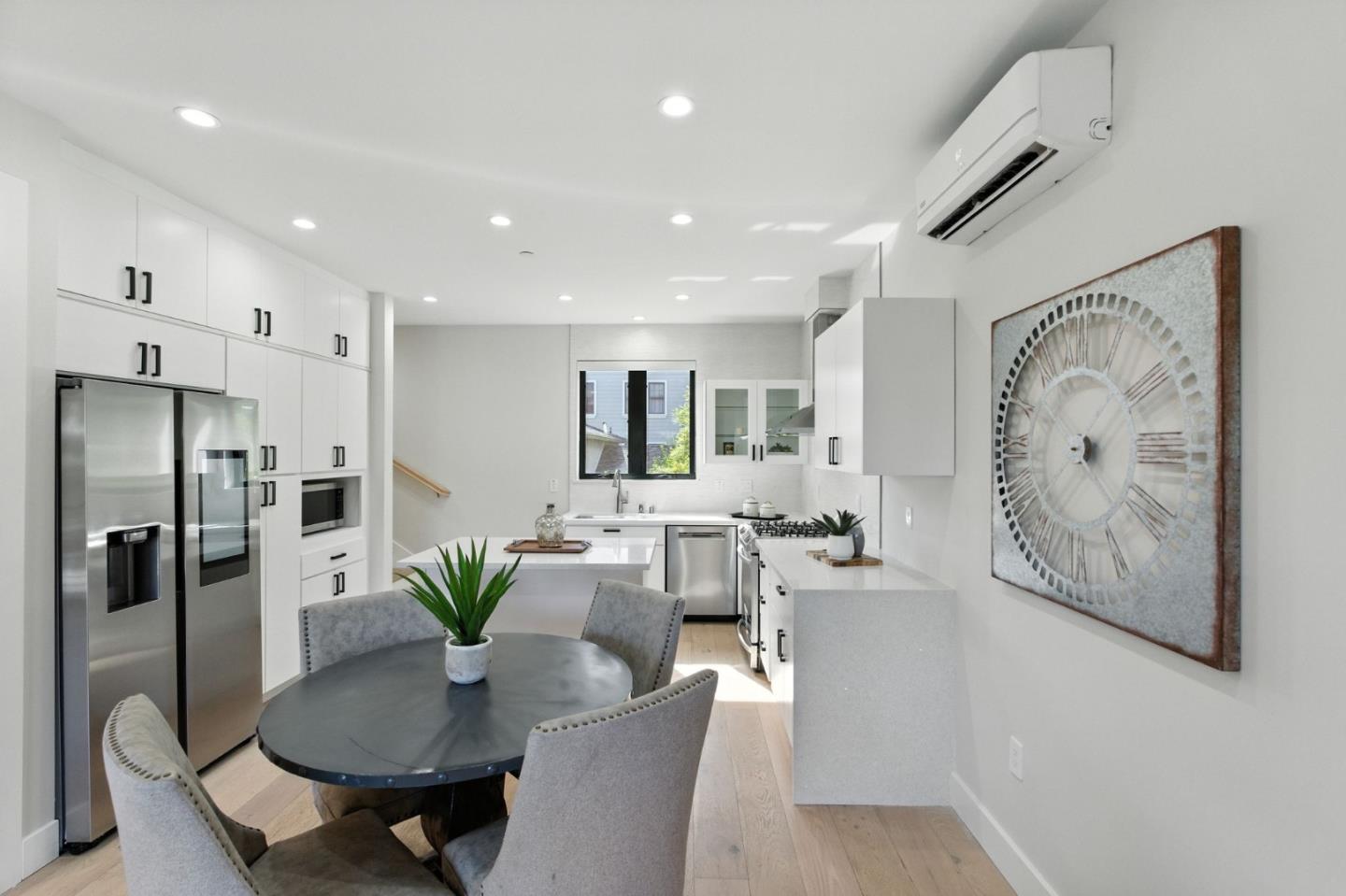 Detail Gallery Image 9 of 37 For 500 Walnut #B,  San Carlos,  CA 94070 - 2 Beds | 2/1 Baths