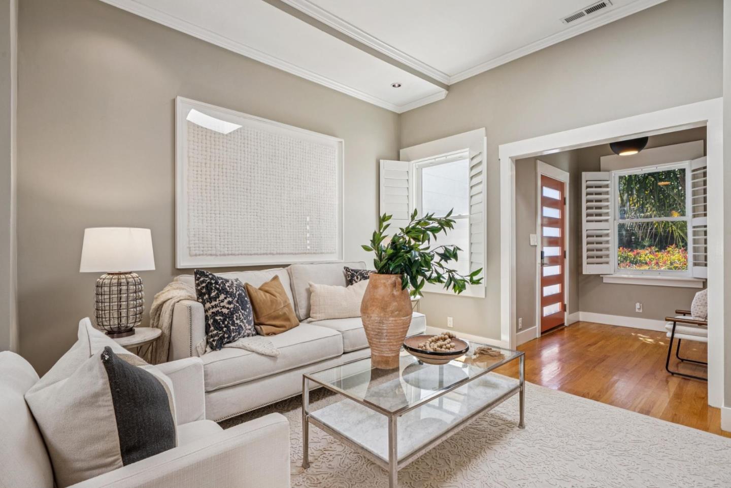 Detail Gallery Image 11 of 86 For 219 Crescent Ave, San Francisco,  CA 94110 - 2 Beds | 2 Baths