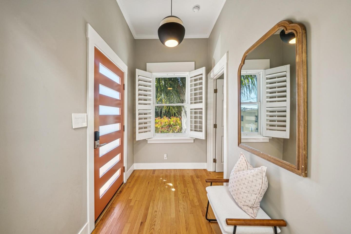 Detail Gallery Image 12 of 86 For 219 Crescent Ave, San Francisco,  CA 94110 - 2 Beds | 2 Baths