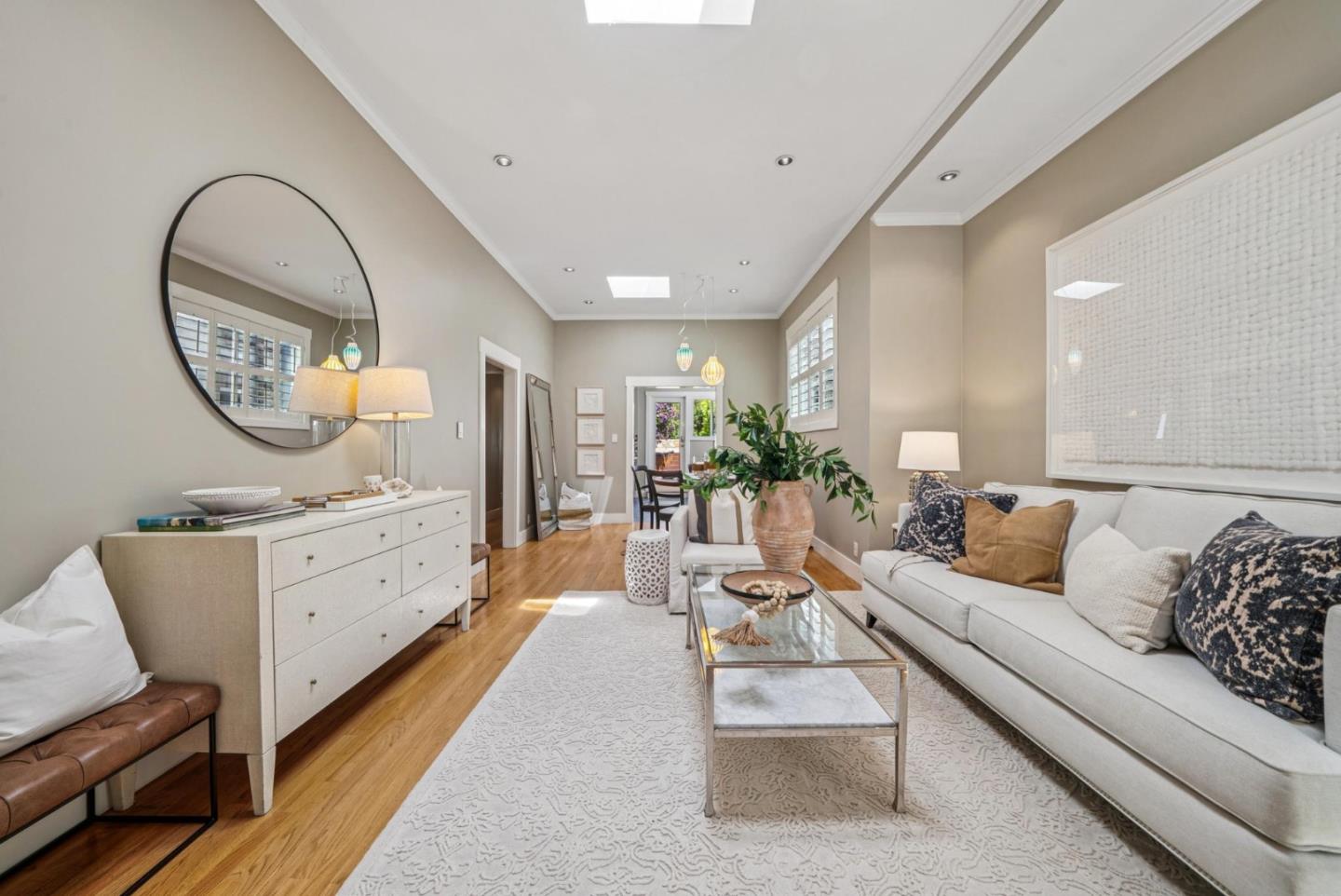 Detail Gallery Image 13 of 86 For 219 Crescent Ave, San Francisco,  CA 94110 - 2 Beds | 2 Baths