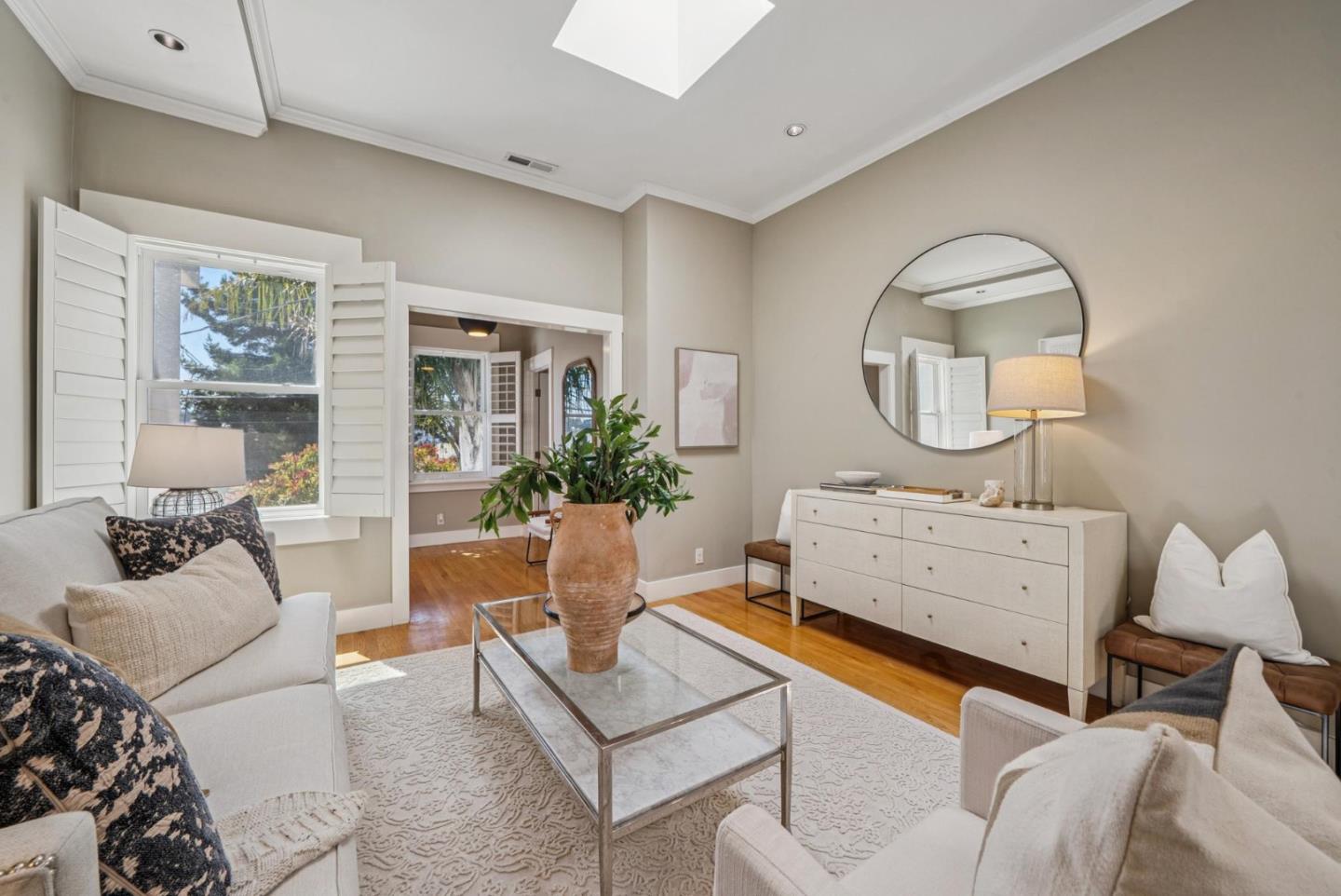 Detail Gallery Image 17 of 86 For 219 Crescent Ave, San Francisco,  CA 94110 - 2 Beds | 2 Baths