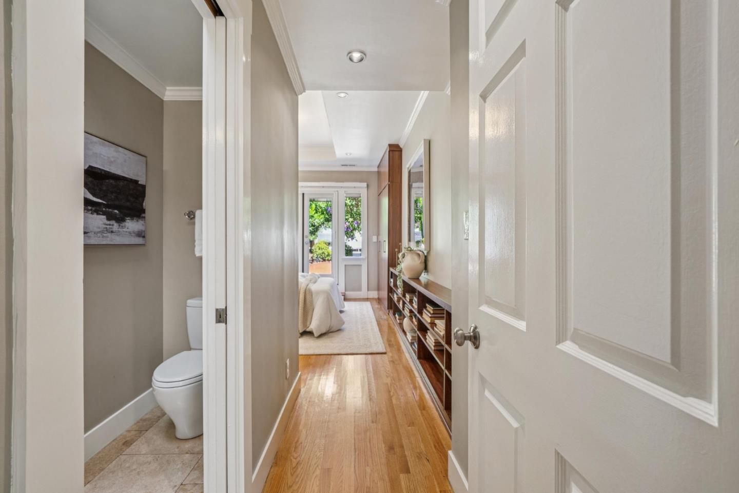 Detail Gallery Image 32 of 86 For 219 Crescent Ave, San Francisco,  CA 94110 - 2 Beds | 2 Baths