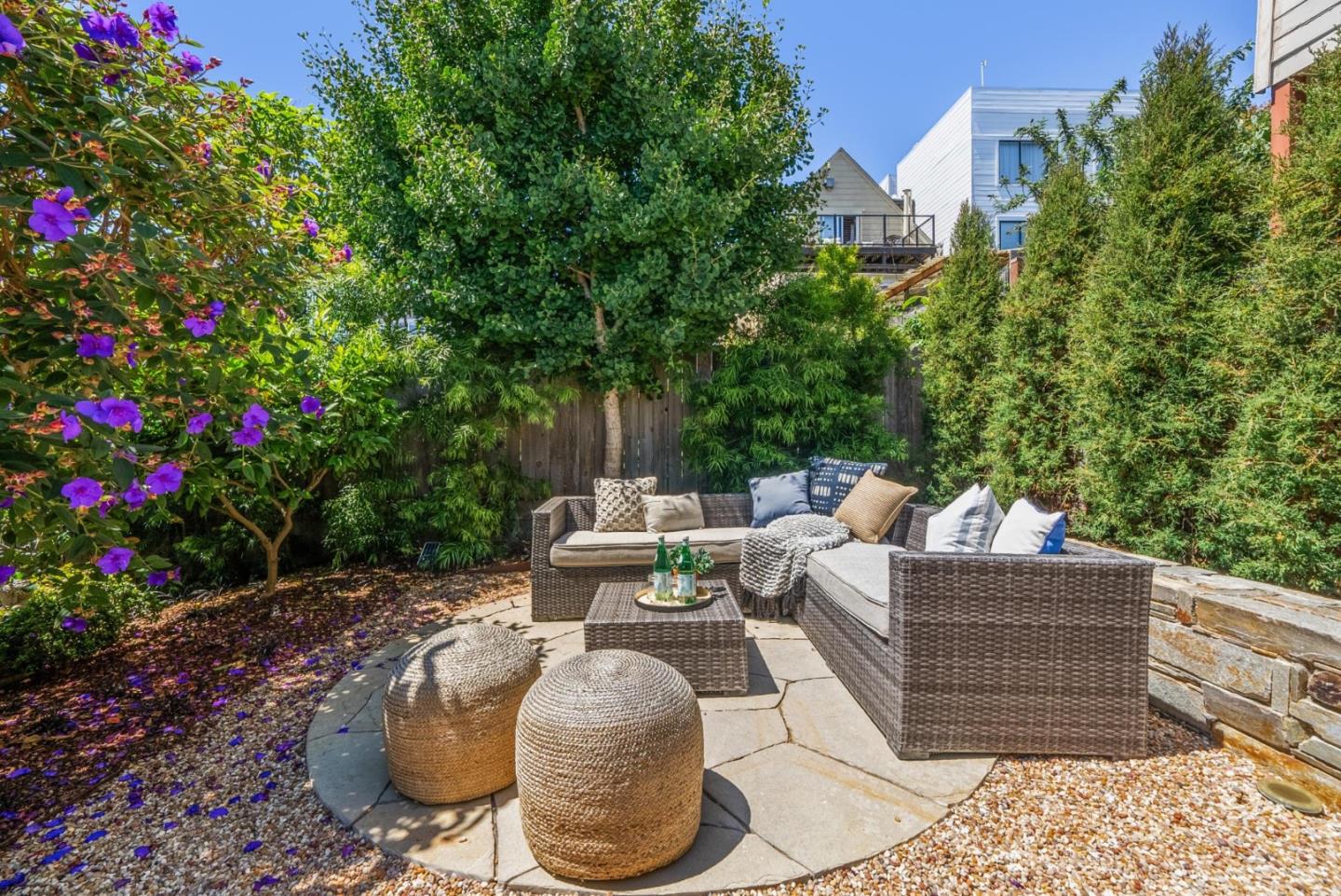 Detail Gallery Image 42 of 86 For 219 Crescent Ave, San Francisco,  CA 94110 - 2 Beds | 2 Baths