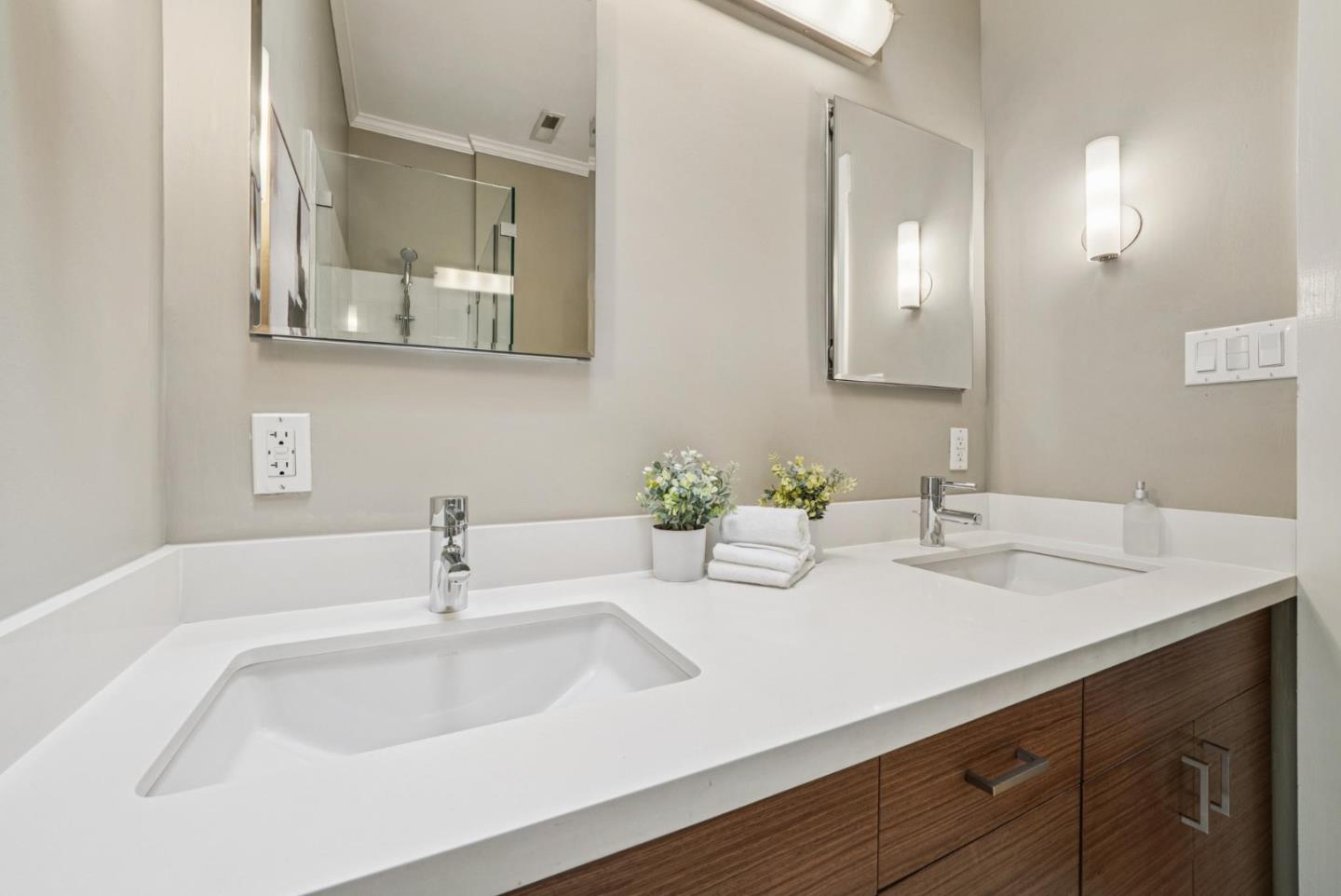 Detail Gallery Image 59 of 86 For 219 Crescent Ave, San Francisco,  CA 94110 - 2 Beds | 2 Baths
