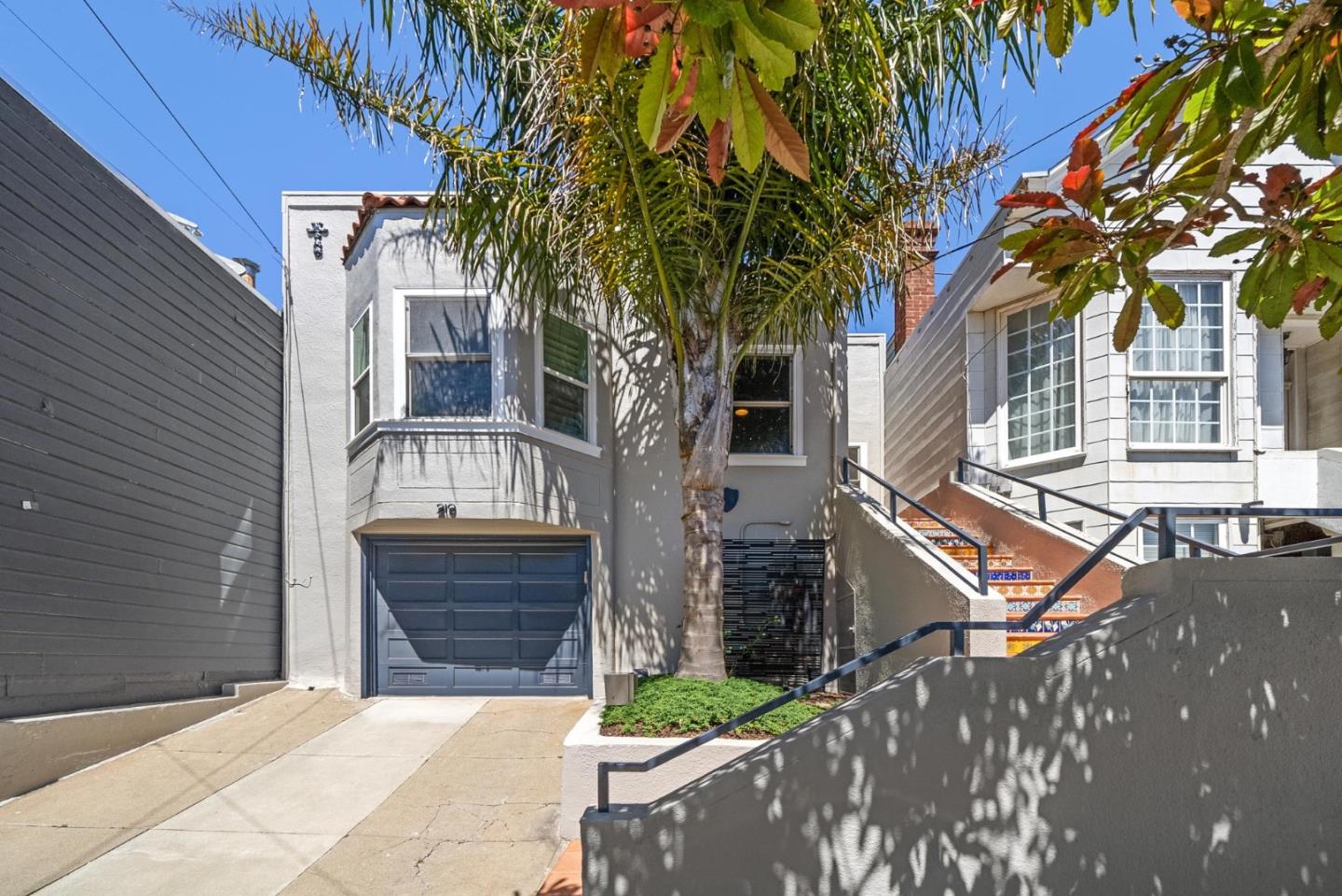 Detail Gallery Image 6 of 86 For 219 Crescent Ave, San Francisco,  CA 94110 - 2 Beds | 2 Baths