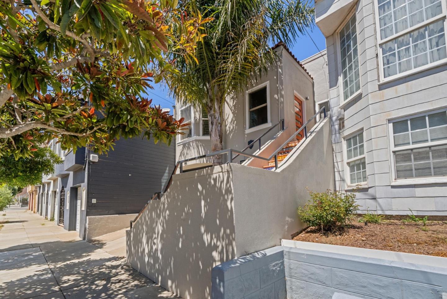 Detail Gallery Image 63 of 86 For 219 Crescent Ave, San Francisco,  CA 94110 - 2 Beds | 2 Baths