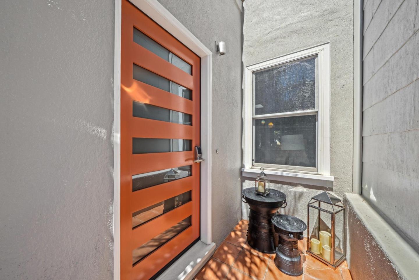 Detail Gallery Image 7 of 86 For 219 Crescent Ave, San Francisco,  CA 94110 - 2 Beds | 2 Baths