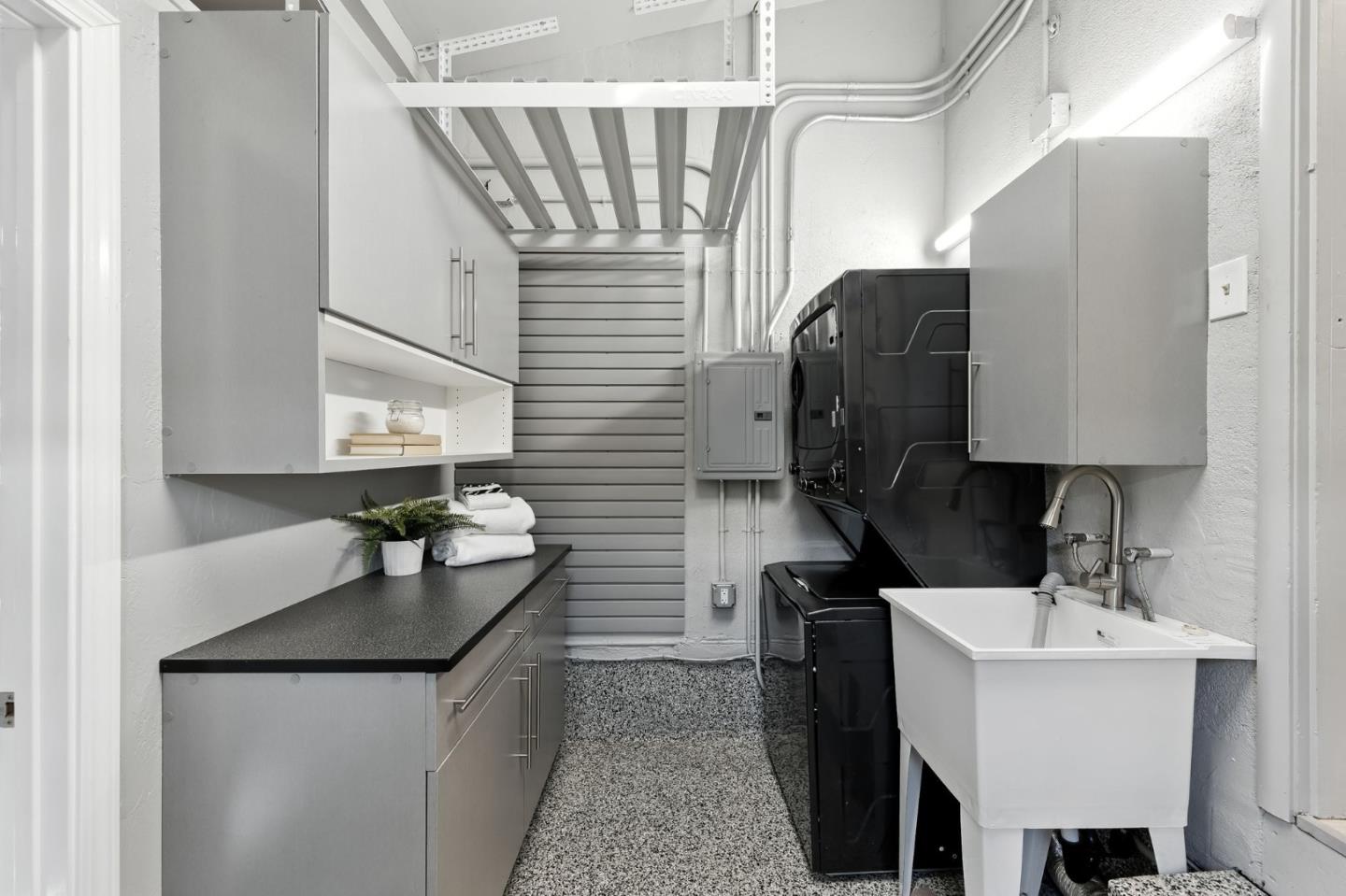 Detail Gallery Image 11 of 33 For 370 Beresford Ave, Redwood City,  CA 94061 - 2 Beds | 1 Baths