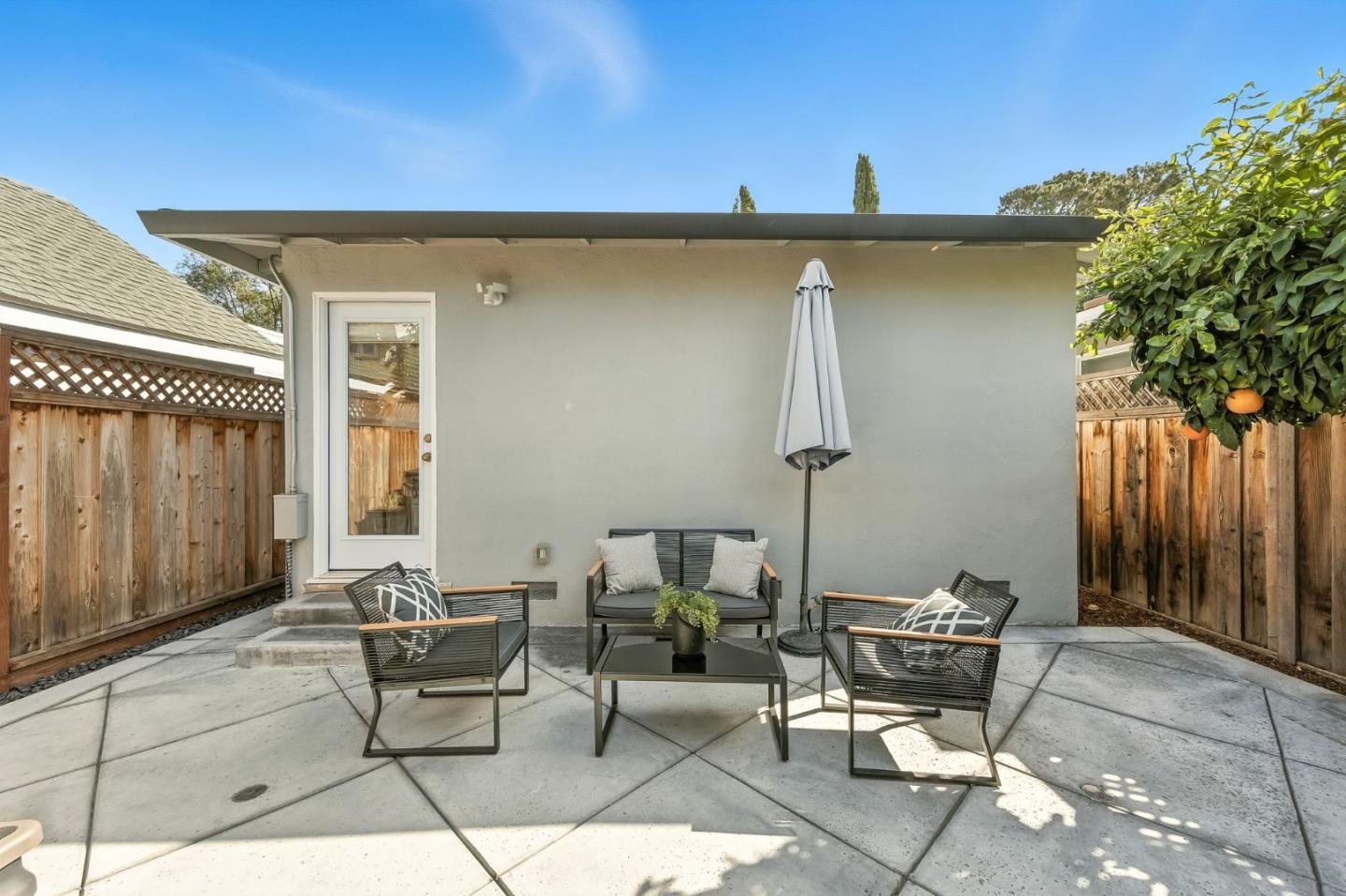 Detail Gallery Image 23 of 33 For 370 Beresford Ave, Redwood City,  CA 94061 - 2 Beds | 1 Baths