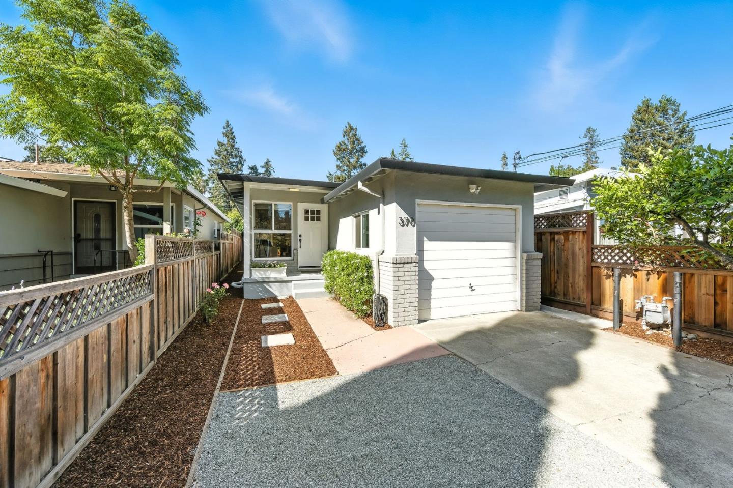 Detail Gallery Image 28 of 33 For 370 Beresford Ave, Redwood City,  CA 94061 - 2 Beds | 1 Baths
