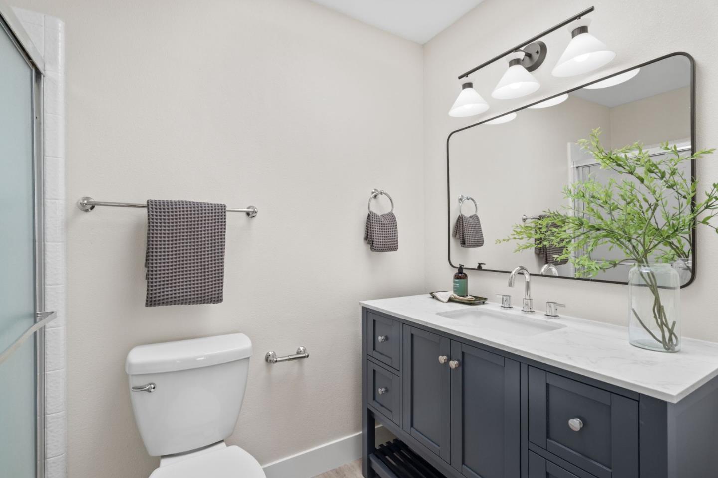 Detail Gallery Image 17 of 35 For 127 Mateo Ave, Daly City,  CA 94014 - 4 Beds | 3 Baths