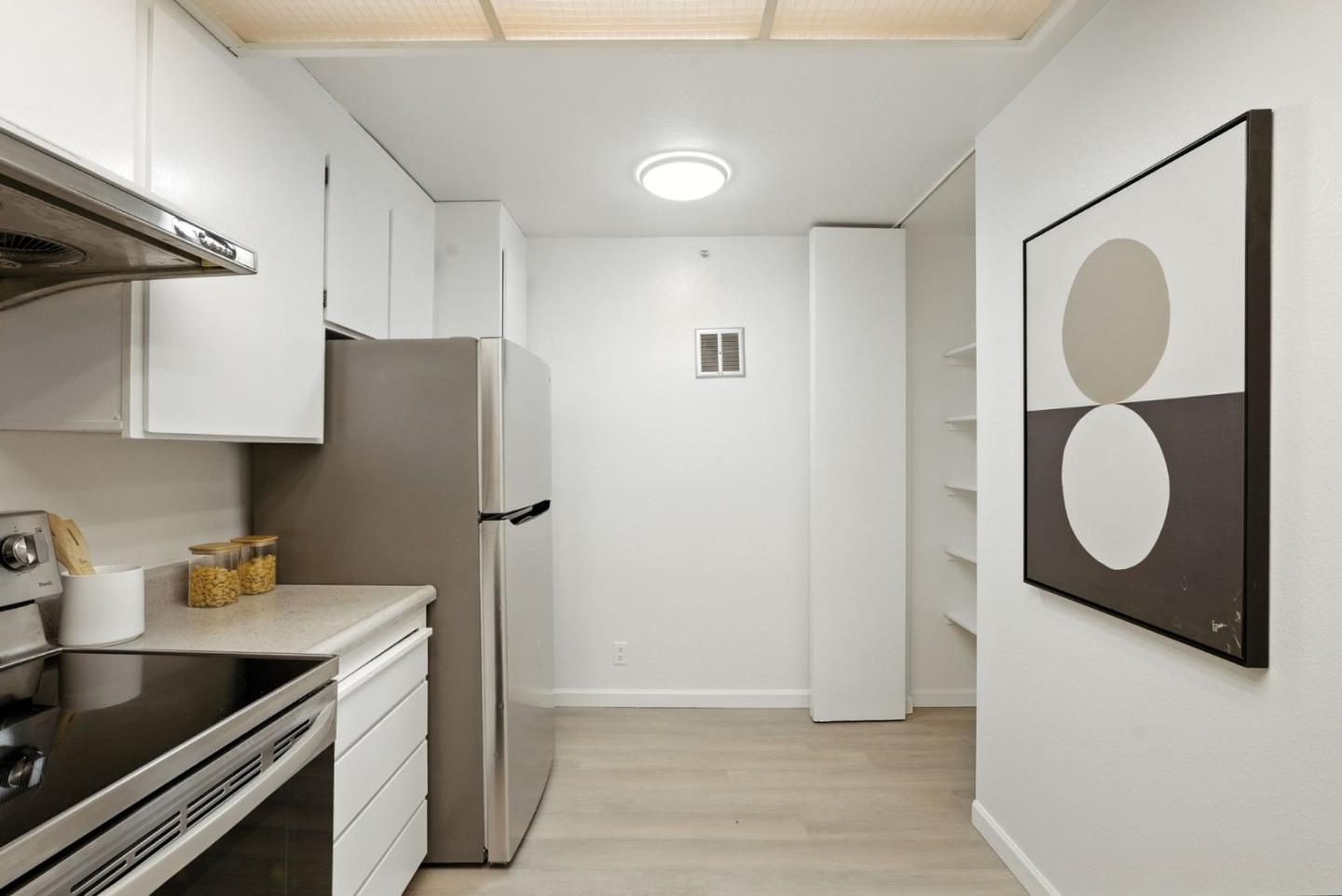 Detail Gallery Image 11 of 68 For 332 Philip Dr #303,  Daly City,  CA 94015 - 2 Beds | 2 Baths