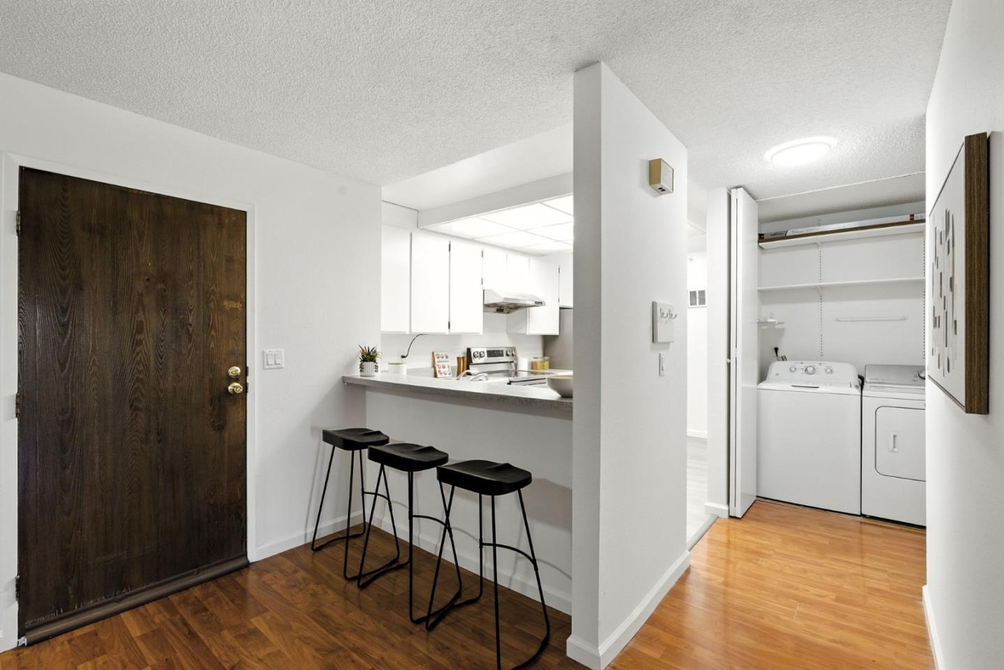 Detail Gallery Image 13 of 68 For 332 Philip Dr #303,  Daly City,  CA 94015 - 2 Beds | 2 Baths