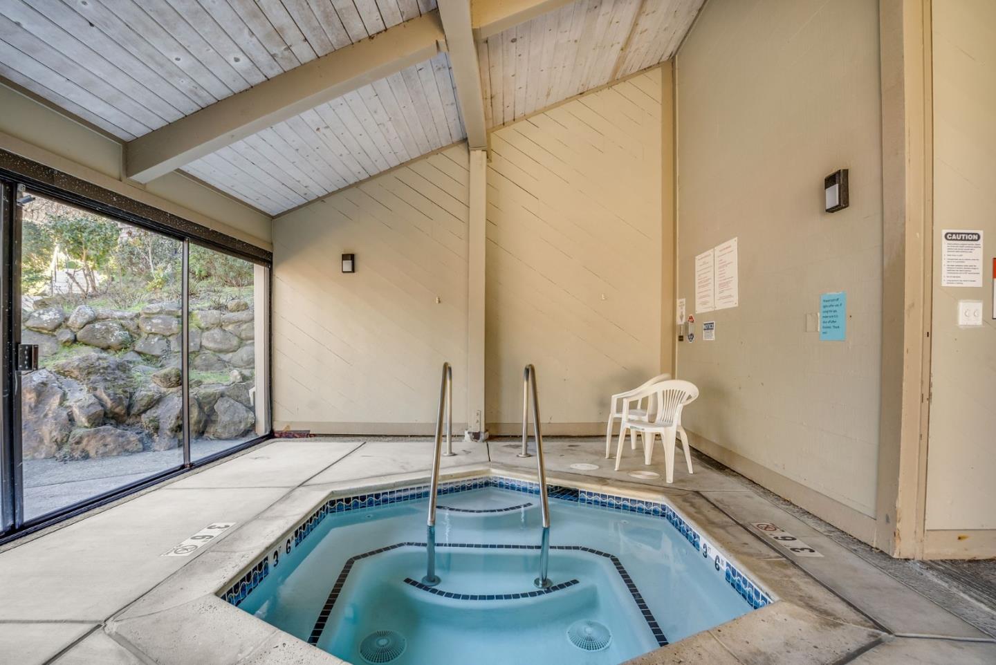 Detail Gallery Image 42 of 68 For 332 Philip Dr #303,  Daly City,  CA 94015 - 2 Beds | 2 Baths