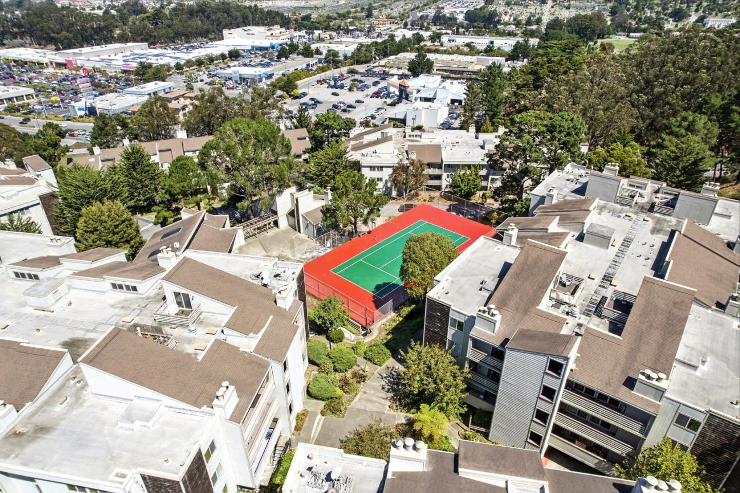 Detail Gallery Image 54 of 68 For 332 Philip Dr #303,  Daly City,  CA 94015 - 2 Beds | 2 Baths