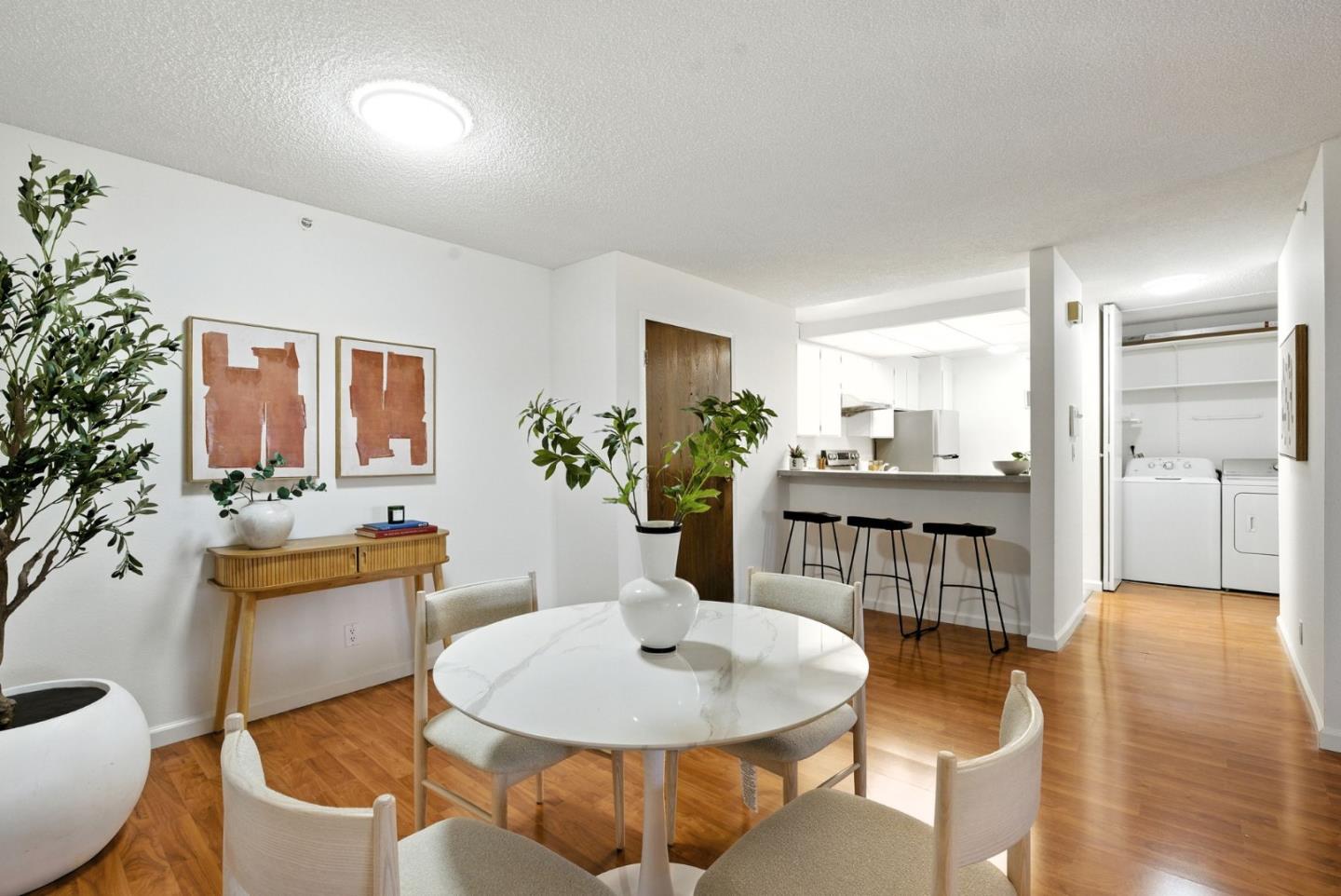 Detail Gallery Image 6 of 68 For 332 Philip Dr #303,  Daly City,  CA 94015 - 2 Beds | 2 Baths