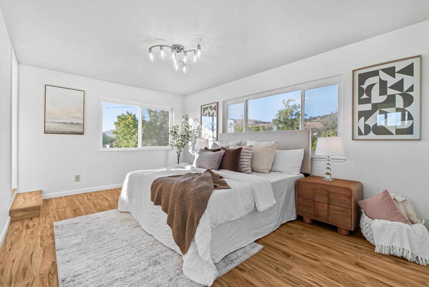 Detail Gallery Image 20 of 31 For 1429 Stone Creek Dr, San Jose,  CA 95132 - 4 Beds | 3 Baths