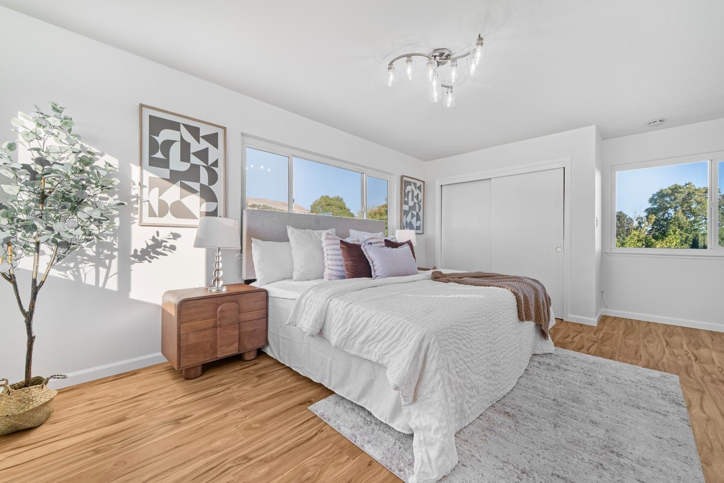 Detail Gallery Image 21 of 31 For 1429 Stone Creek Dr, San Jose,  CA 95132 - 4 Beds | 3 Baths