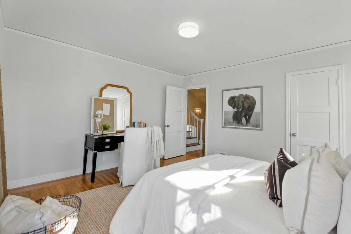 Detail Gallery Image 26 of 69 For 1531 Locust St, San Mateo,  CA 94402 - 3 Beds | 3 Baths