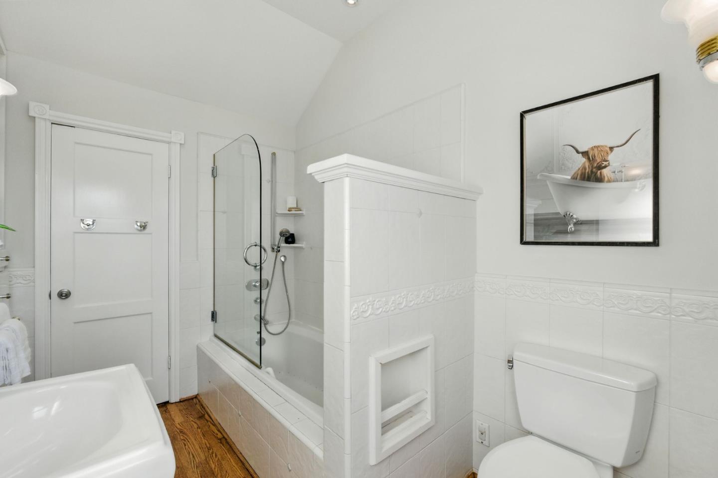 Detail Gallery Image 32 of 69 For 1531 Locust St, San Mateo,  CA 94402 - 3 Beds | 3 Baths