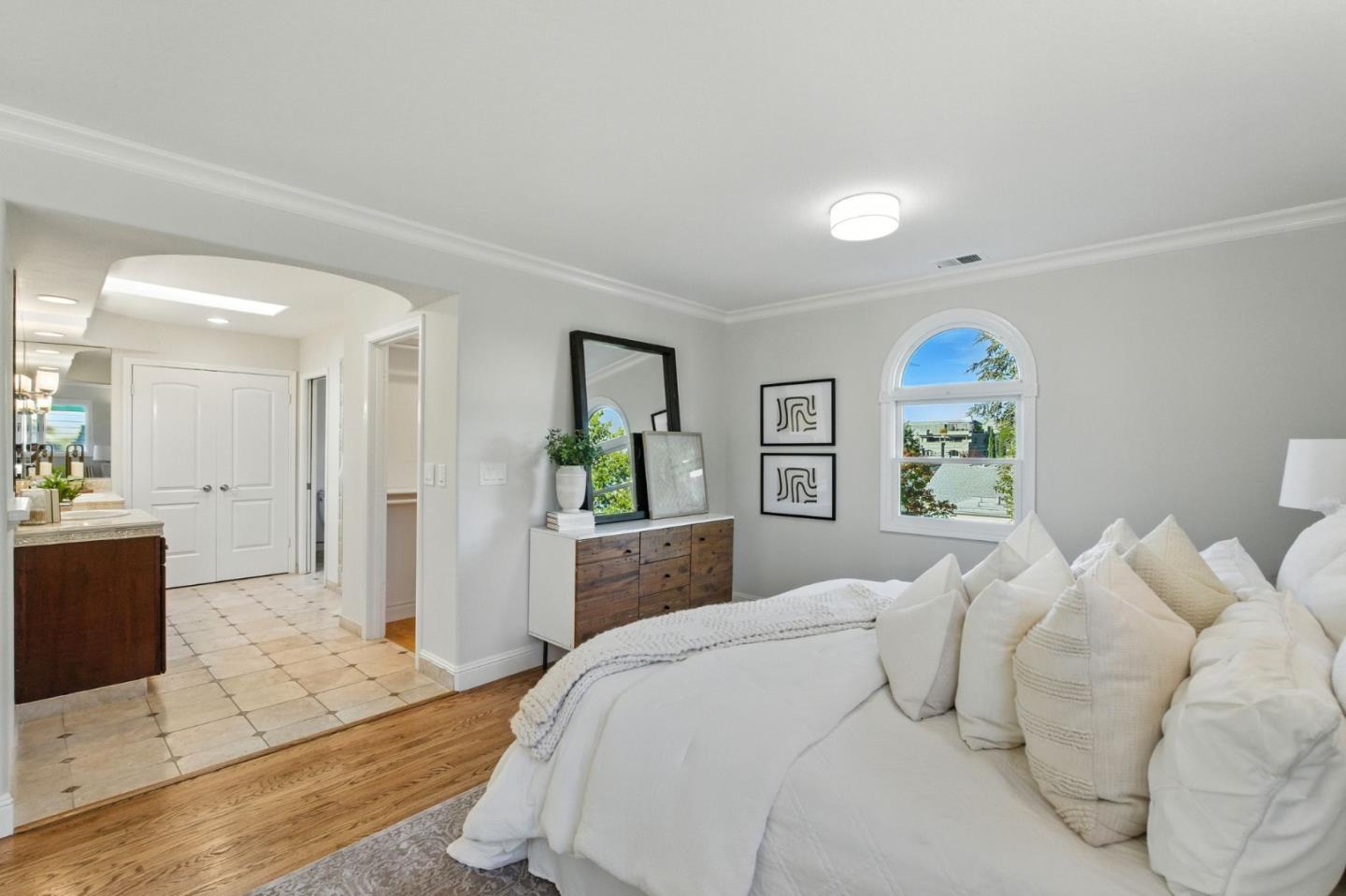 Detail Gallery Image 46 of 69 For 1531 Locust St, San Mateo,  CA 94402 - 3 Beds | 3 Baths