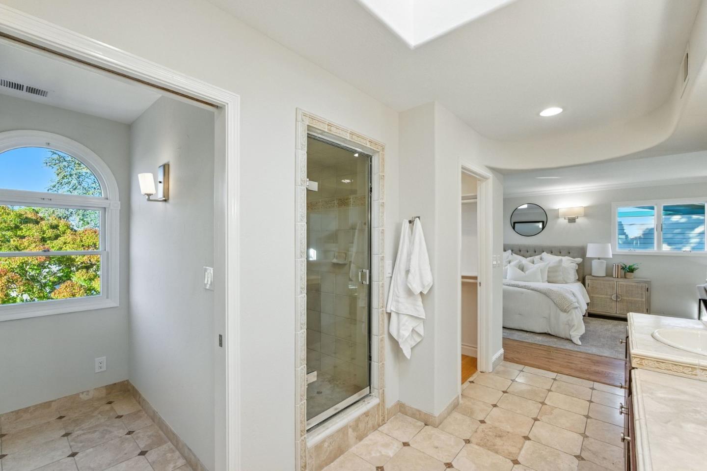 Detail Gallery Image 51 of 69 For 1531 Locust St, San Mateo,  CA 94402 - 3 Beds | 3 Baths