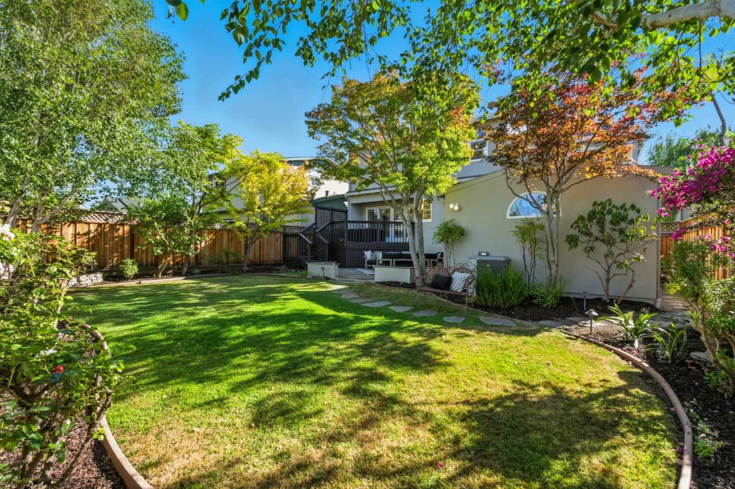 Detail Gallery Image 59 of 69 For 1531 Locust St, San Mateo,  CA 94402 - 3 Beds | 3 Baths