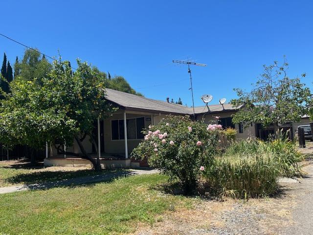 Detail Gallery Image 1 of 2 For 1133 Garfield Ave, San Jose,  CA 95125 - 2 Beds | 1/1 Baths