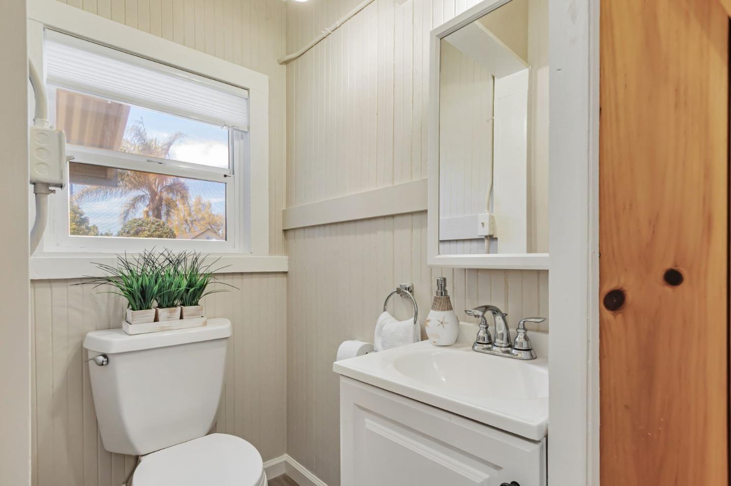 Detail Gallery Image 33 of 46 For 471 N 10th St, San Jose,  CA 95112 - 2 Beds | 1/1 Baths