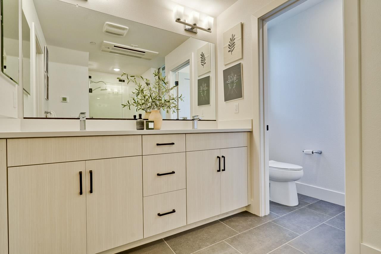 Detail Gallery Image 27 of 65 For 3040 Boyter Pl #103,  Santa Clara,  CA 95051 - 3 Beds | 3/1 Baths