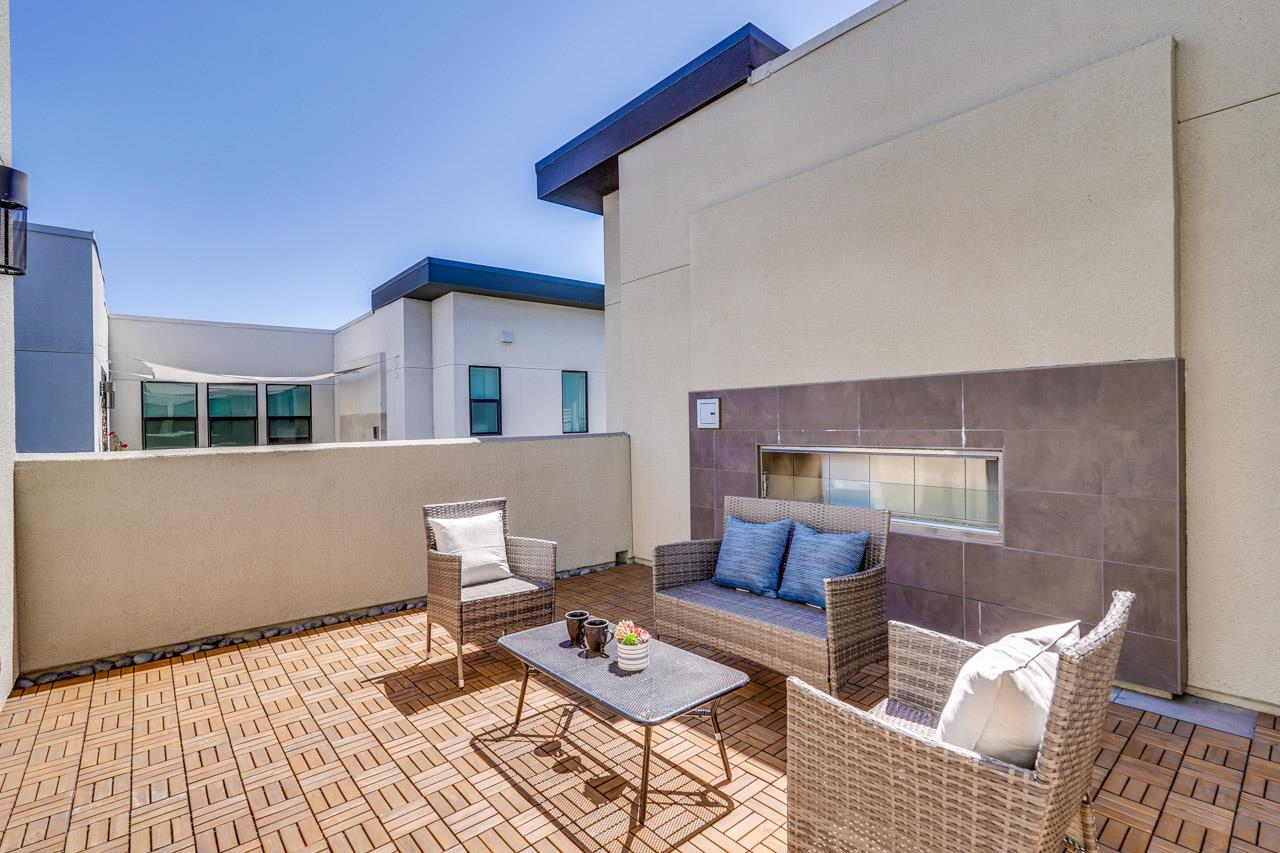 Detail Gallery Image 4 of 65 For 3040 Boyter Pl #103,  Santa Clara,  CA 95051 - 3 Beds | 3/1 Baths