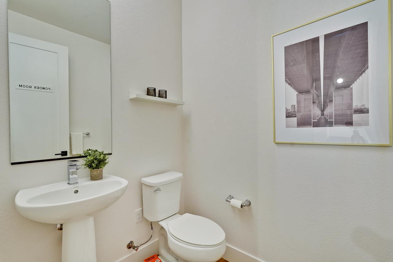 Detail Gallery Image 44 of 65 For 3040 Boyter Pl #103,  Santa Clara,  CA 95051 - 3 Beds | 3/1 Baths