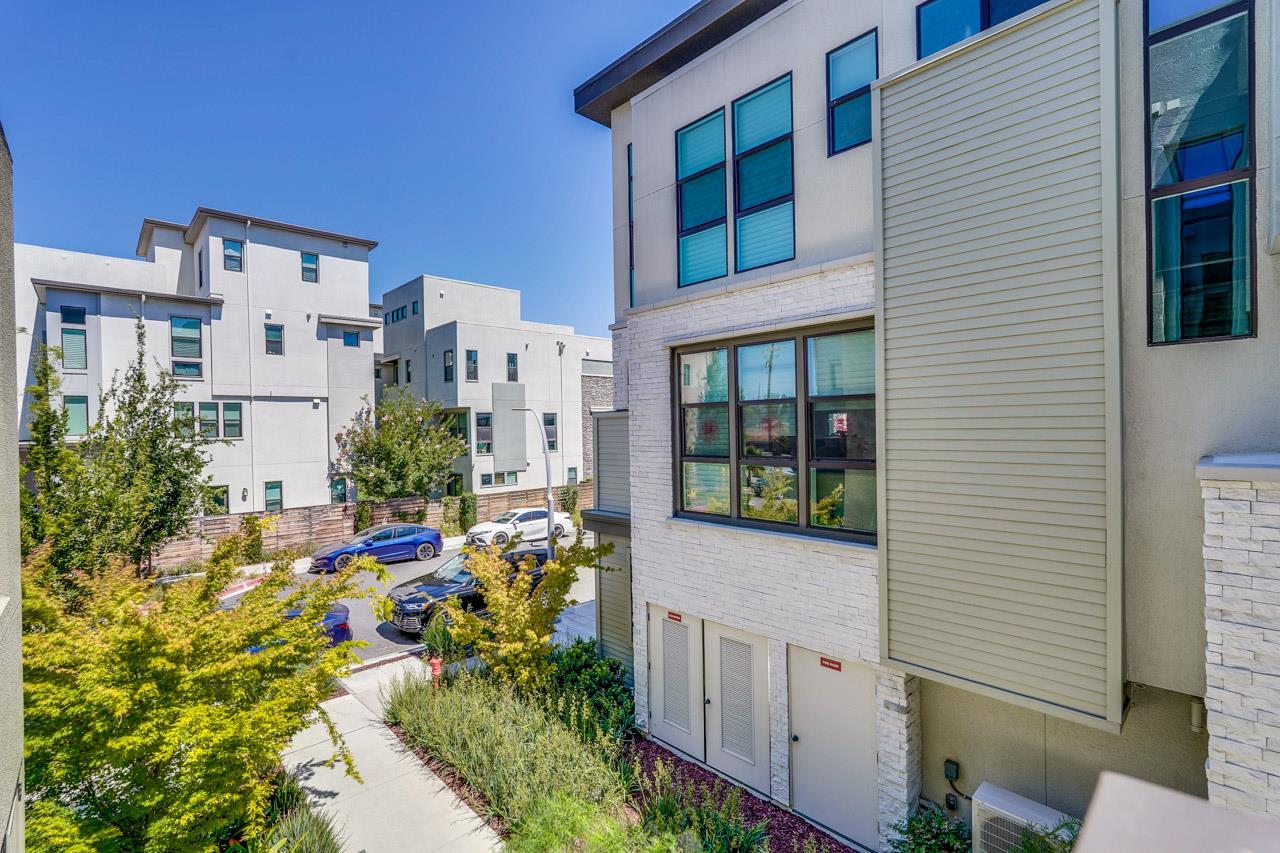 Detail Gallery Image 56 of 65 For 3040 Boyter Pl #103,  Santa Clara,  CA 95051 - 3 Beds | 3/1 Baths