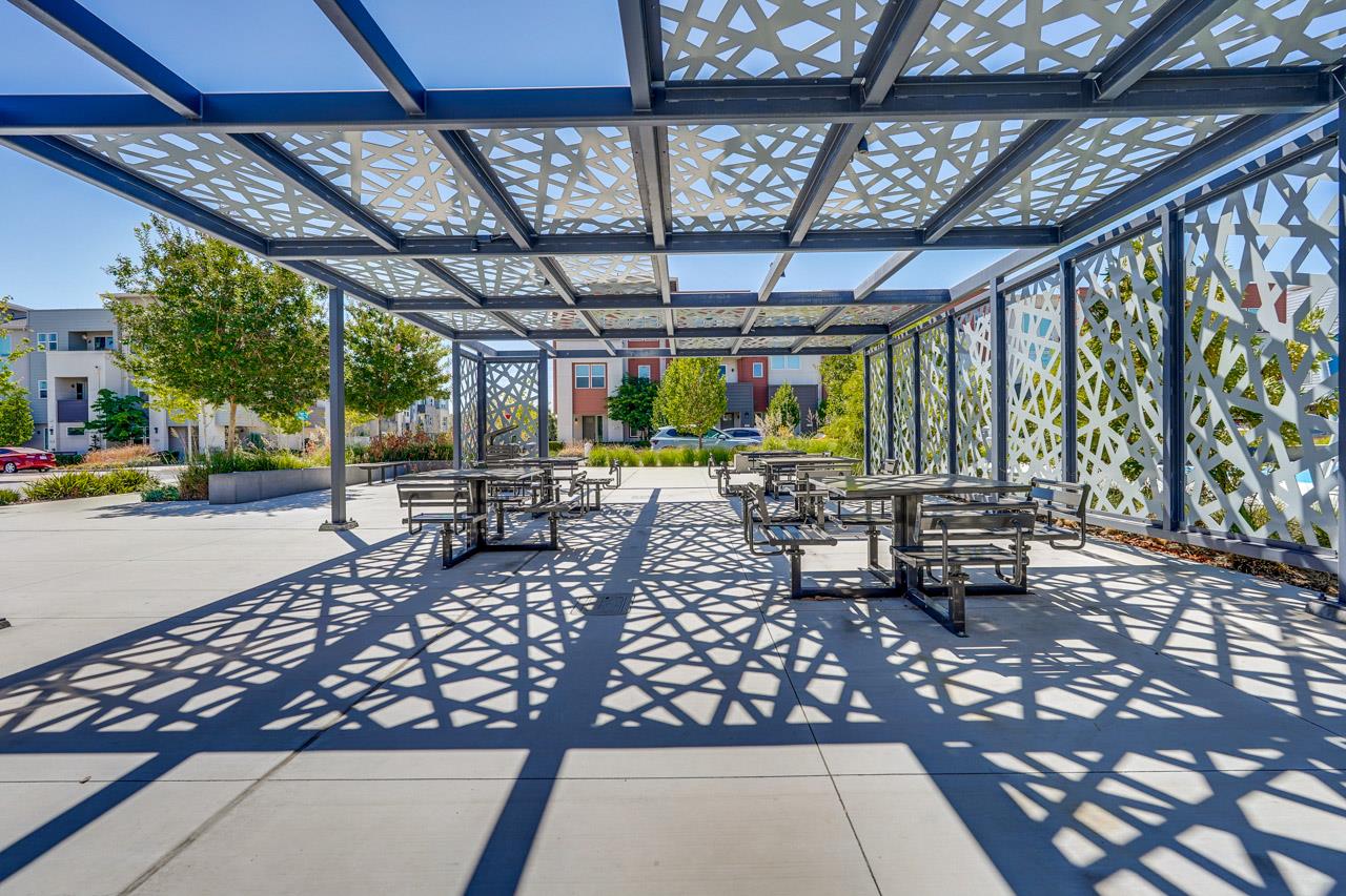 Detail Gallery Image 58 of 65 For 3040 Boyter Pl #103,  Santa Clara,  CA 95051 - 3 Beds | 3/1 Baths