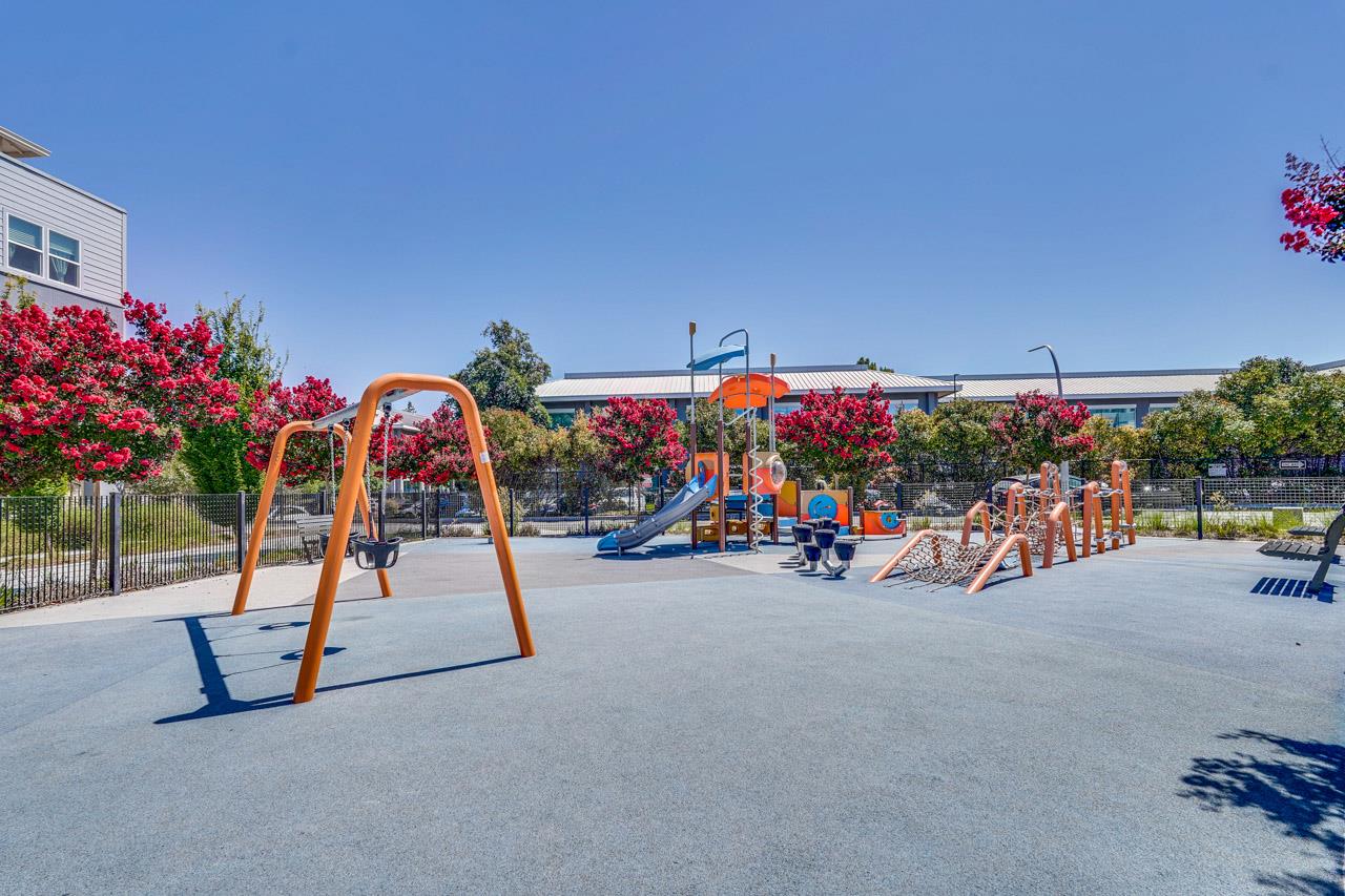 Detail Gallery Image 59 of 65 For 3040 Boyter Pl #103,  Santa Clara,  CA 95051 - 3 Beds | 3/1 Baths