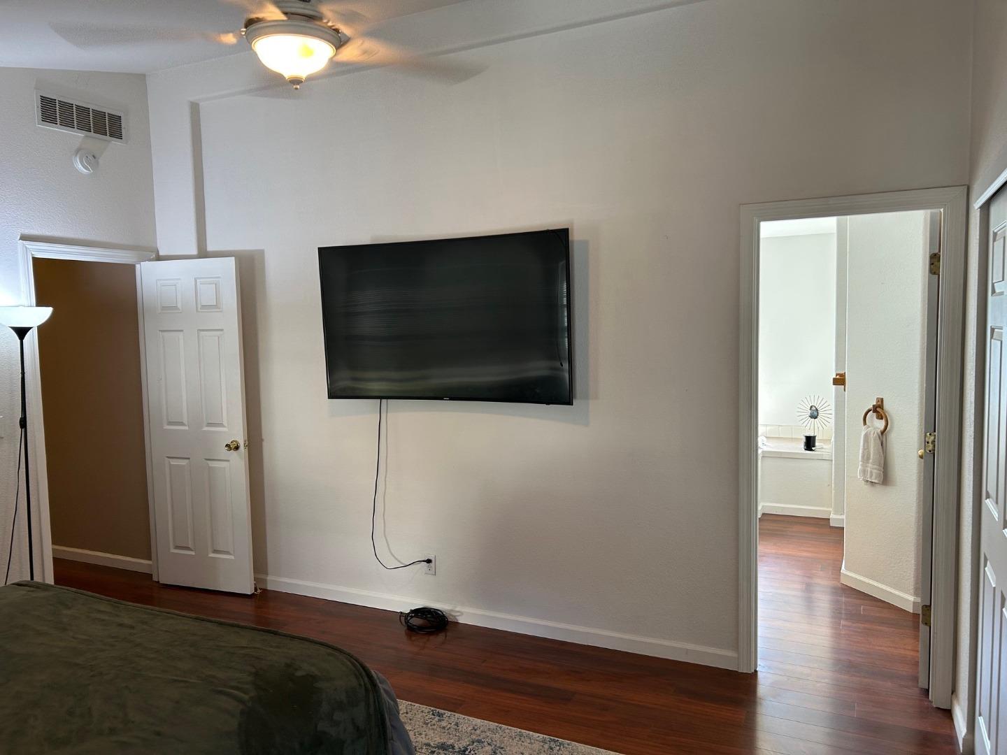 Detail Gallery Image 14 of 20 For 1186 via Cristobal #110,  Livermore,  CA 94551 - 2 Beds | 2 Baths