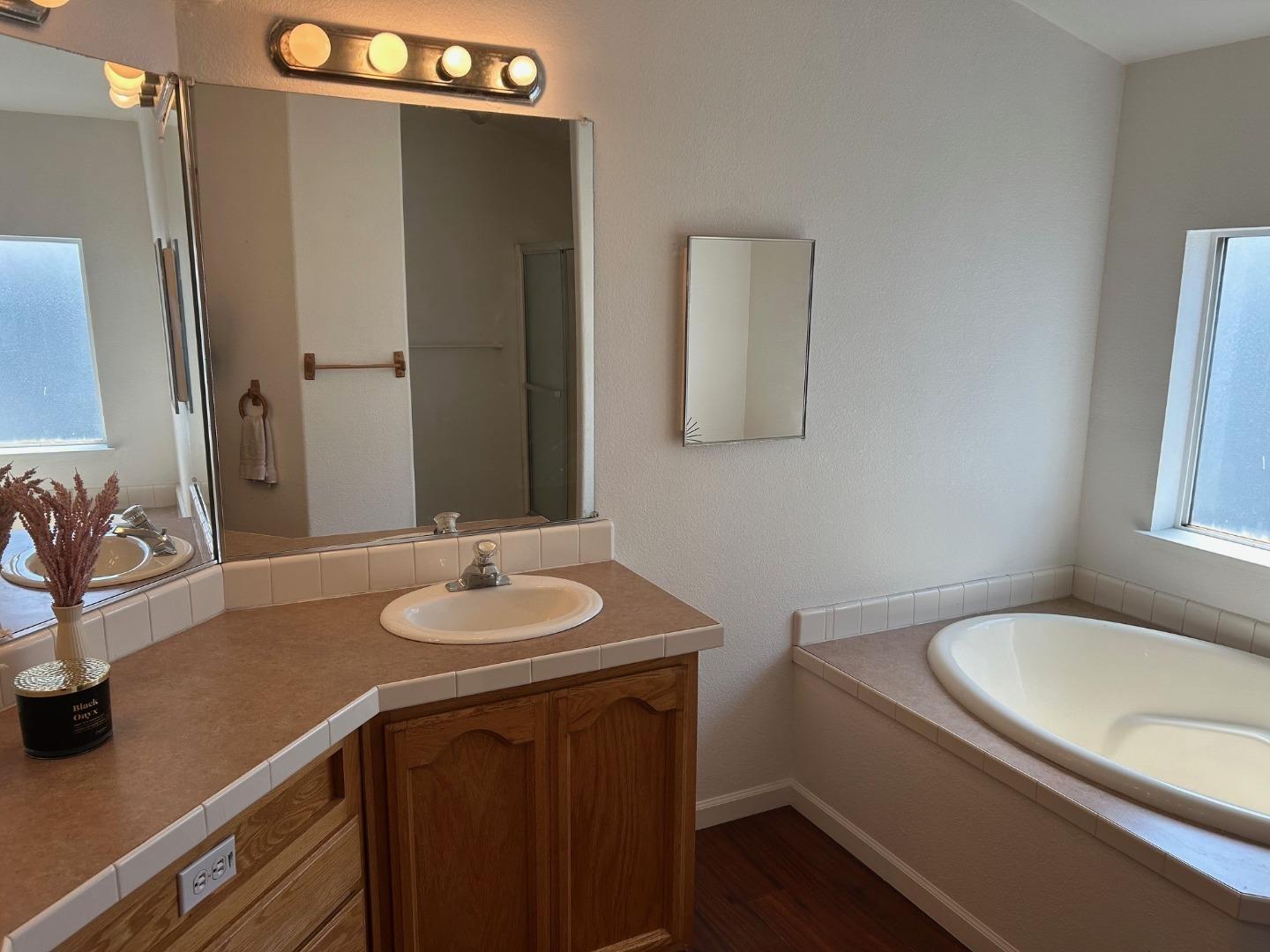 Detail Gallery Image 16 of 20 For 1186 via Cristobal #110,  Livermore,  CA 94551 - 2 Beds | 2 Baths