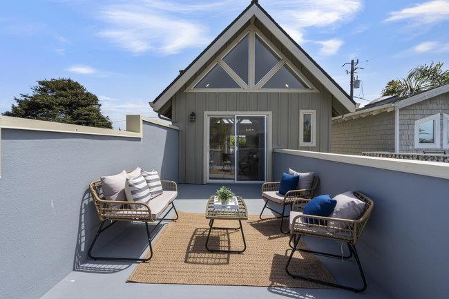 Detail Gallery Image 18 of 41 For 410 35th Ave, Santa Cruz,  CA 95062 - 2 Beds | 2/1 Baths
