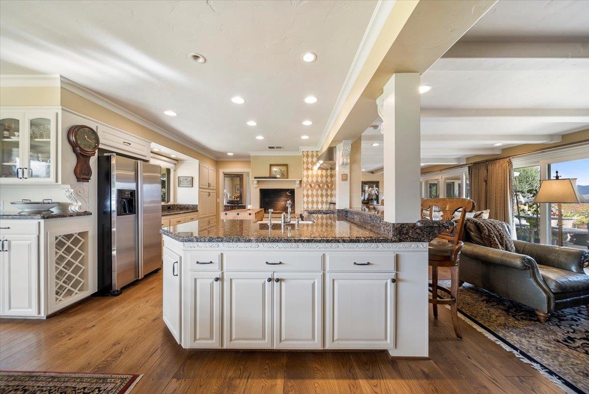 Detail Gallery Image 10 of 41 For 38280 Arroyo Seco Road, Soledad,  CA 93960 - 3 Beds | 3 Baths